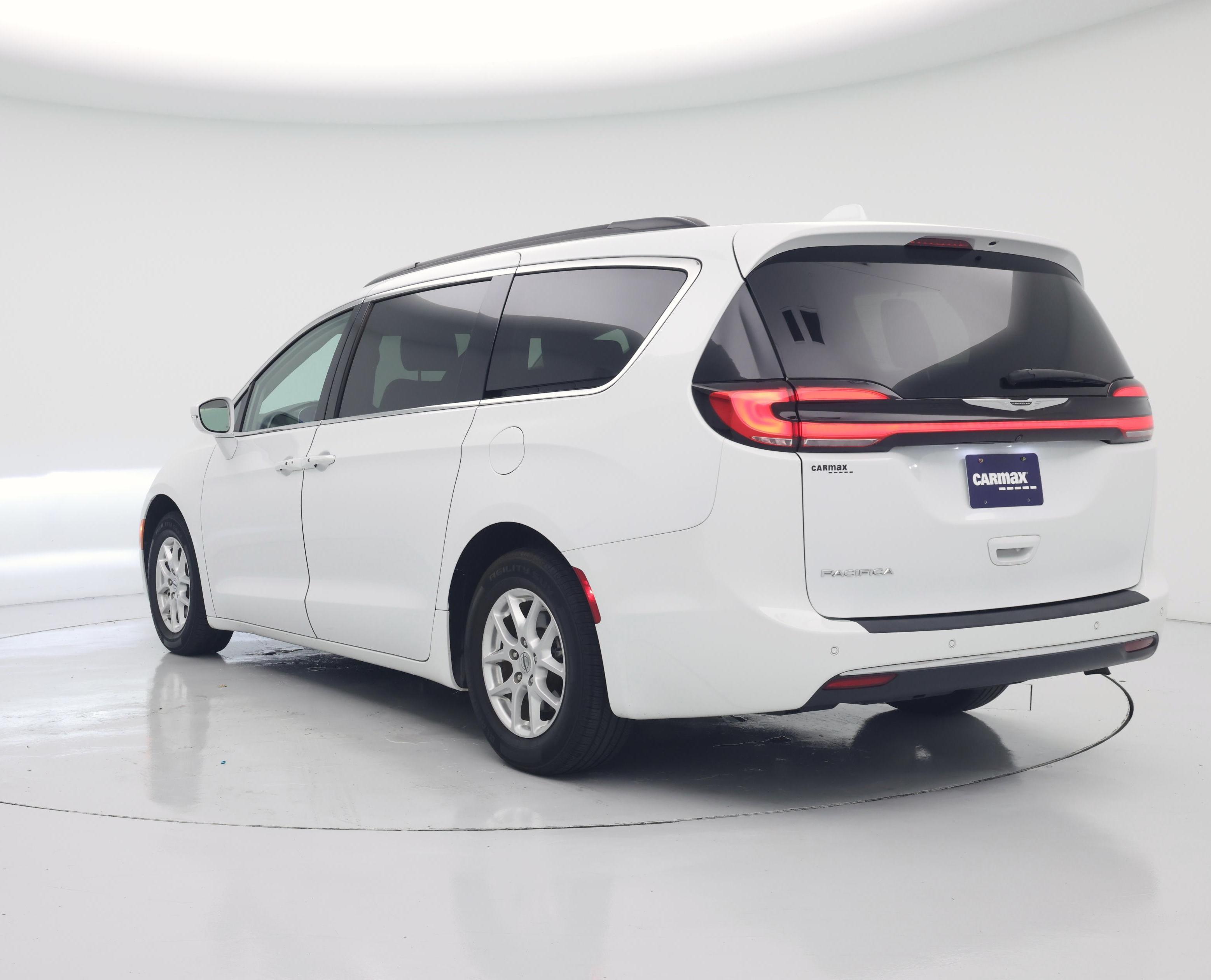 Thumbnail: 2022 Chrysler Pacifica - 2