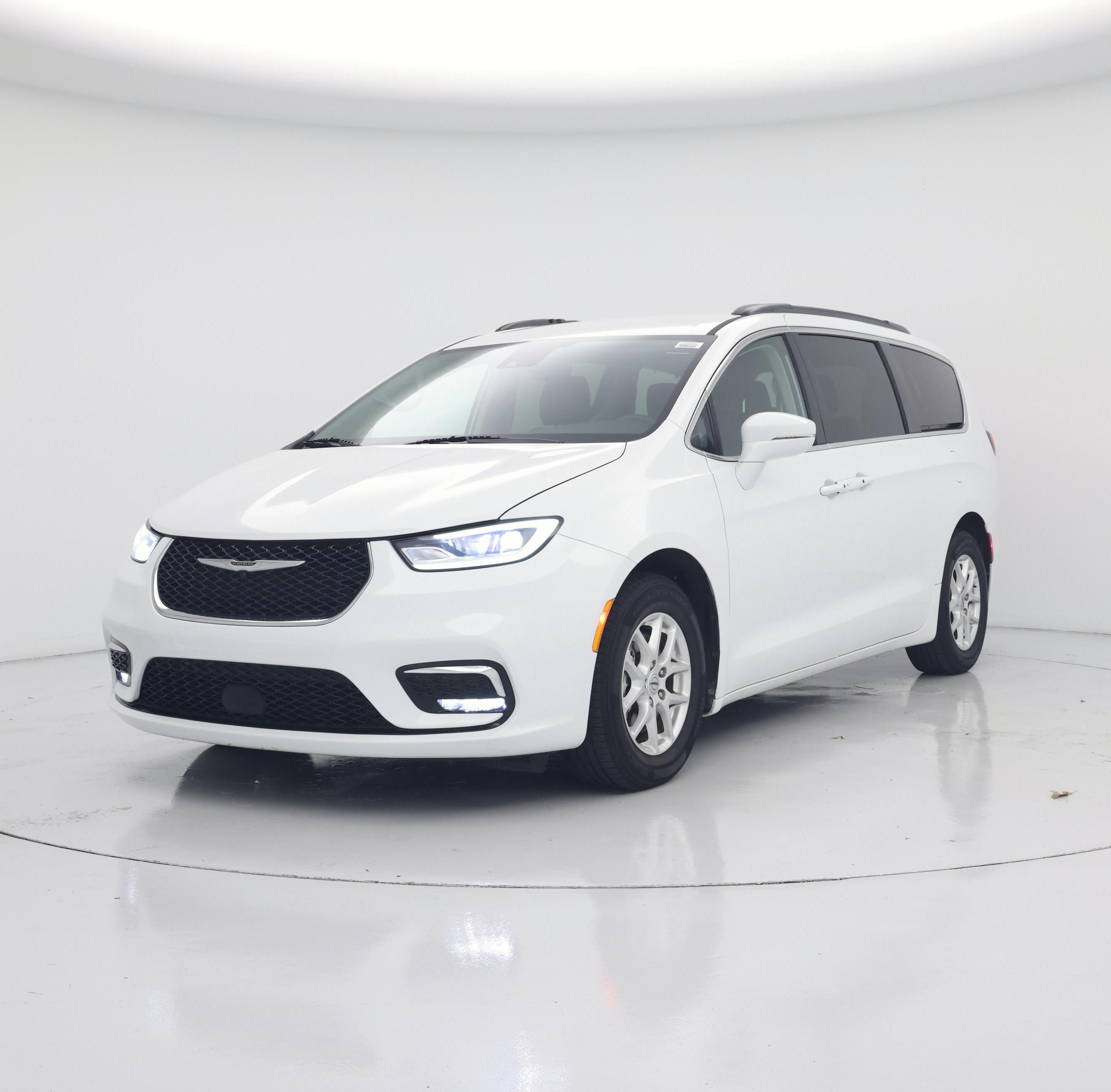 Thumbnail: 2022 Chrysler Pacifica - 4