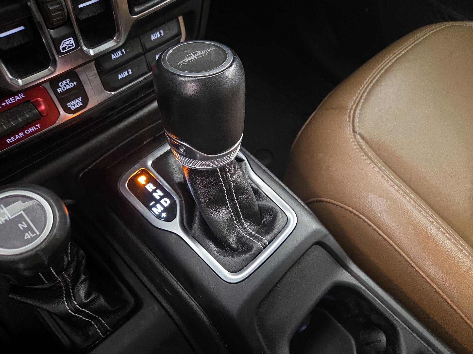 Thumbnail: 2023 Jeep Gladiator - 18