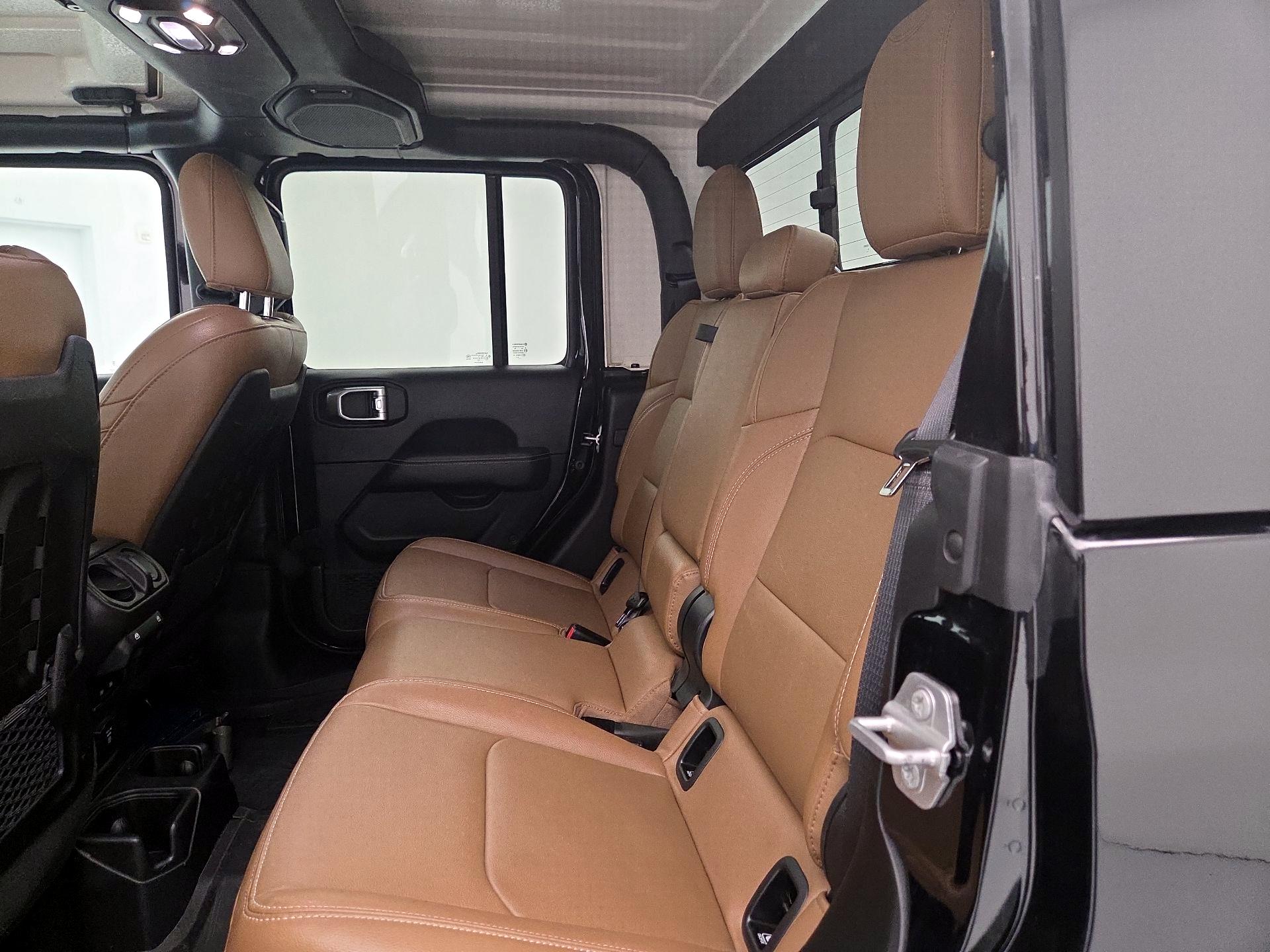 Thumbnail: 2023 Jeep Gladiator - 20