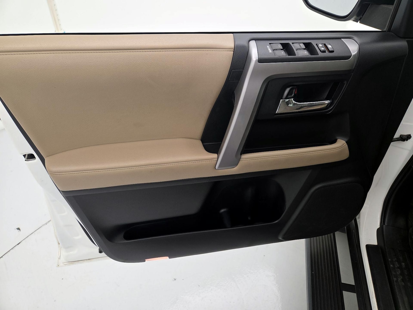 2017 Toyota 4Runner SR5 Premium - Photo 13