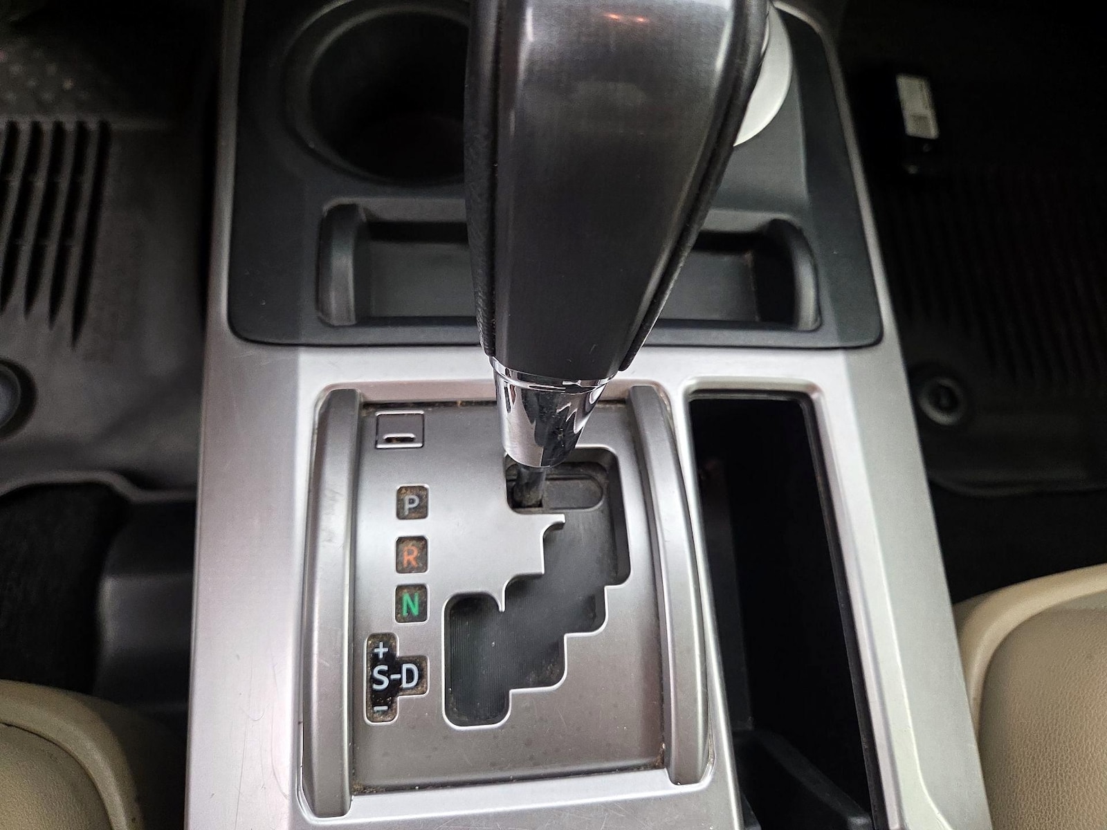 2017 Toyota 4Runner SR5 Premium - Photo 18