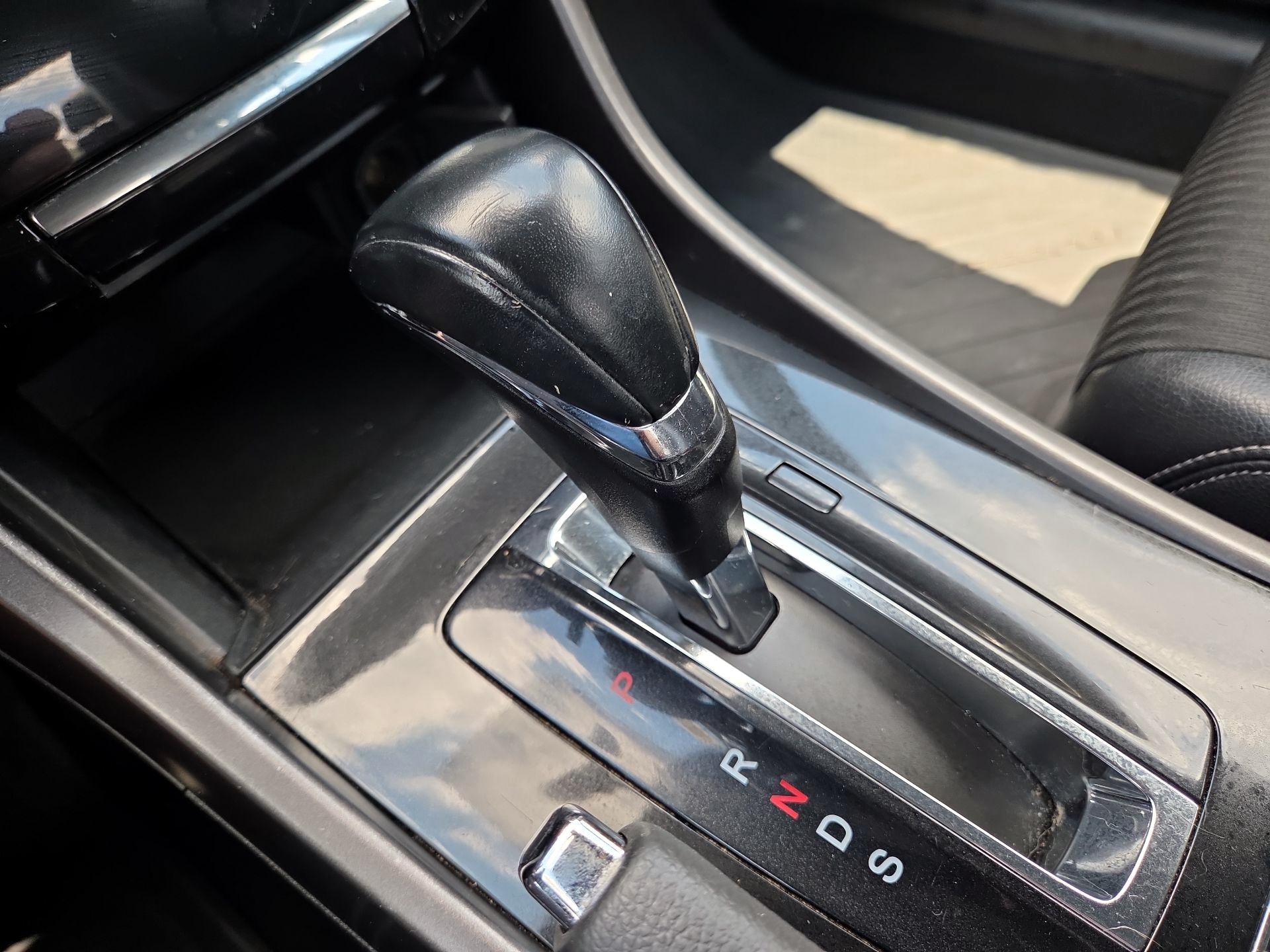Thumbnail: 2016 Honda Accord - 17