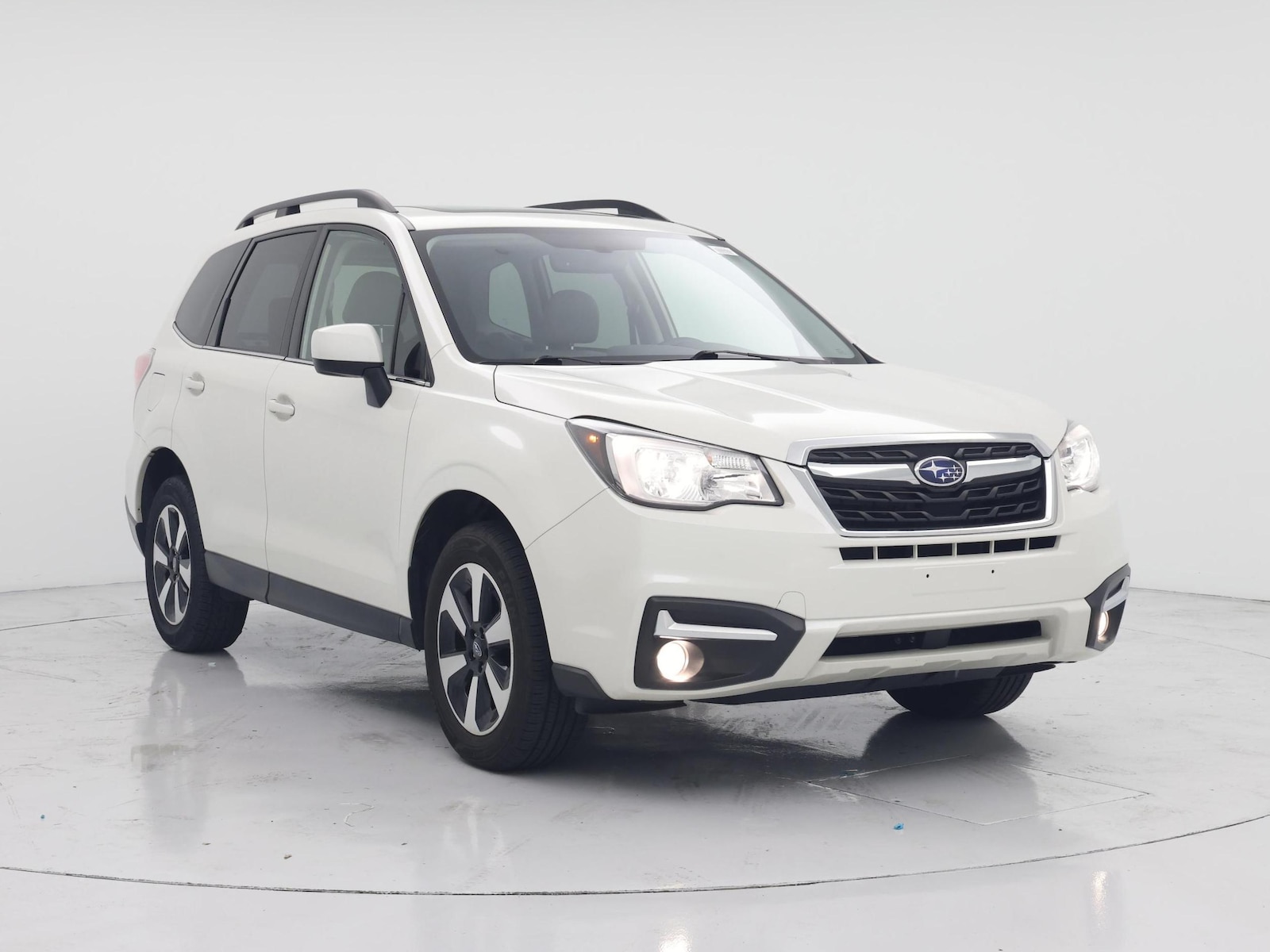 2018 Subaru Forester Limited - Photo 2