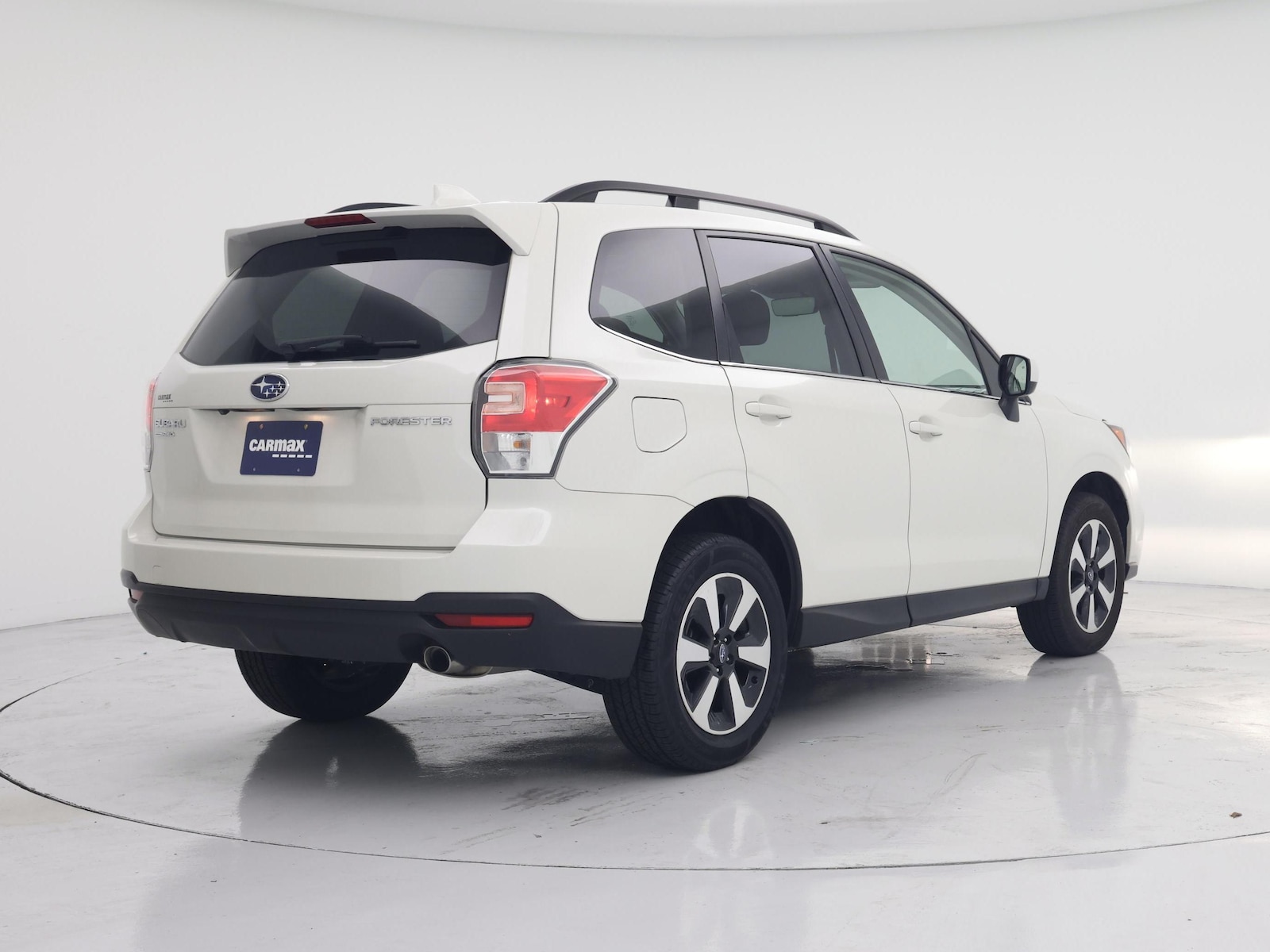 2018 Subaru Forester Limited - Photo 9