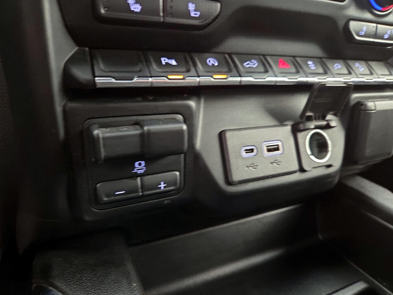 2021 Chevrolet Silverado 1500 LT Trail Boss - Photo 19