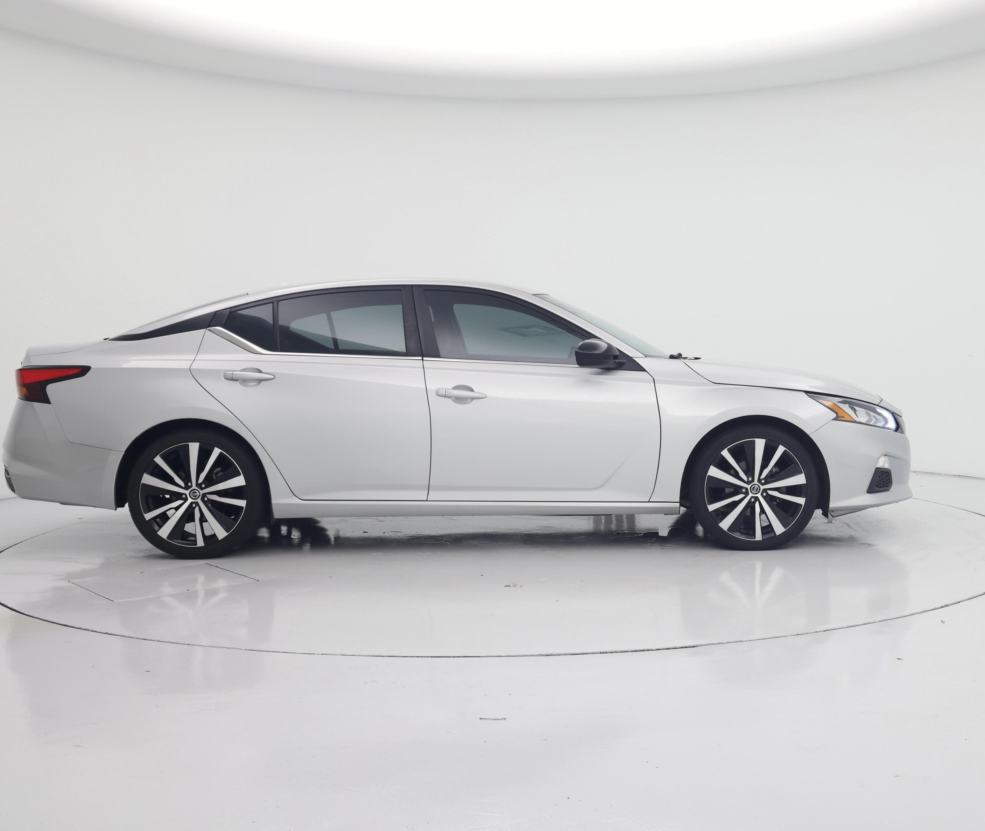 Thumbnail: 2021 Nissan Altima - 7