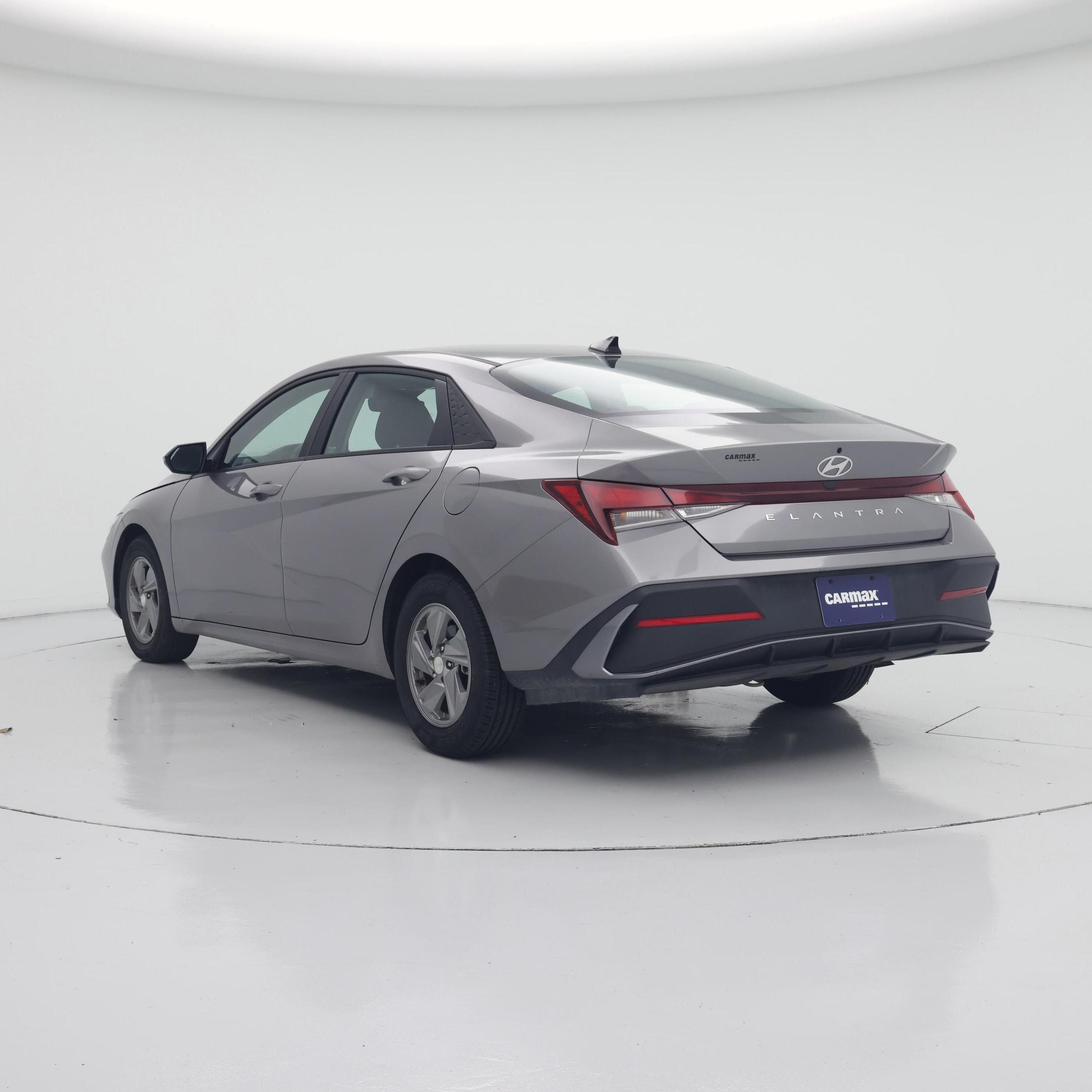 Thumbnail: 2024 Hyundai Elantra - 2