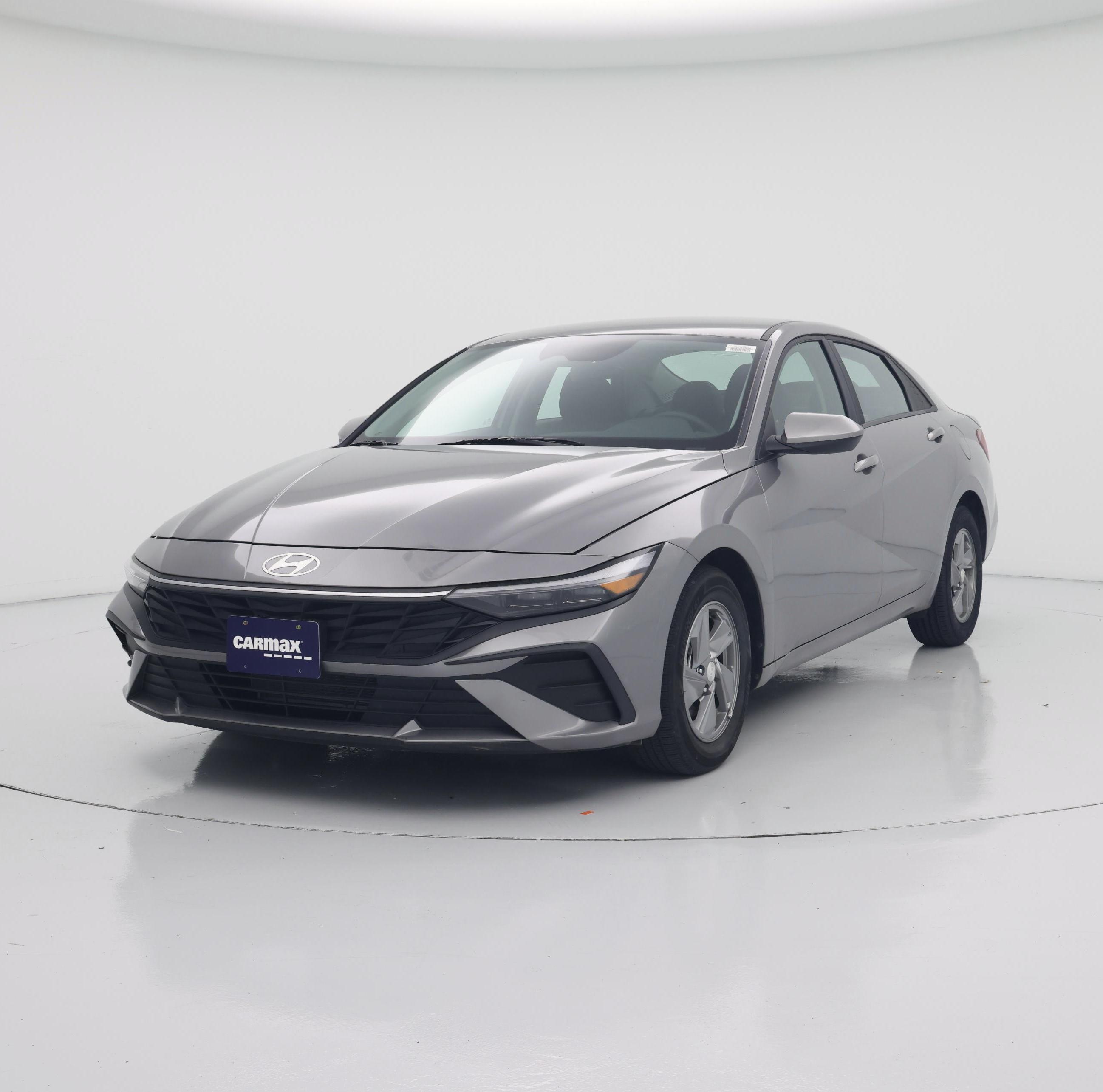 Thumbnail: 2024 Hyundai Elantra - 4