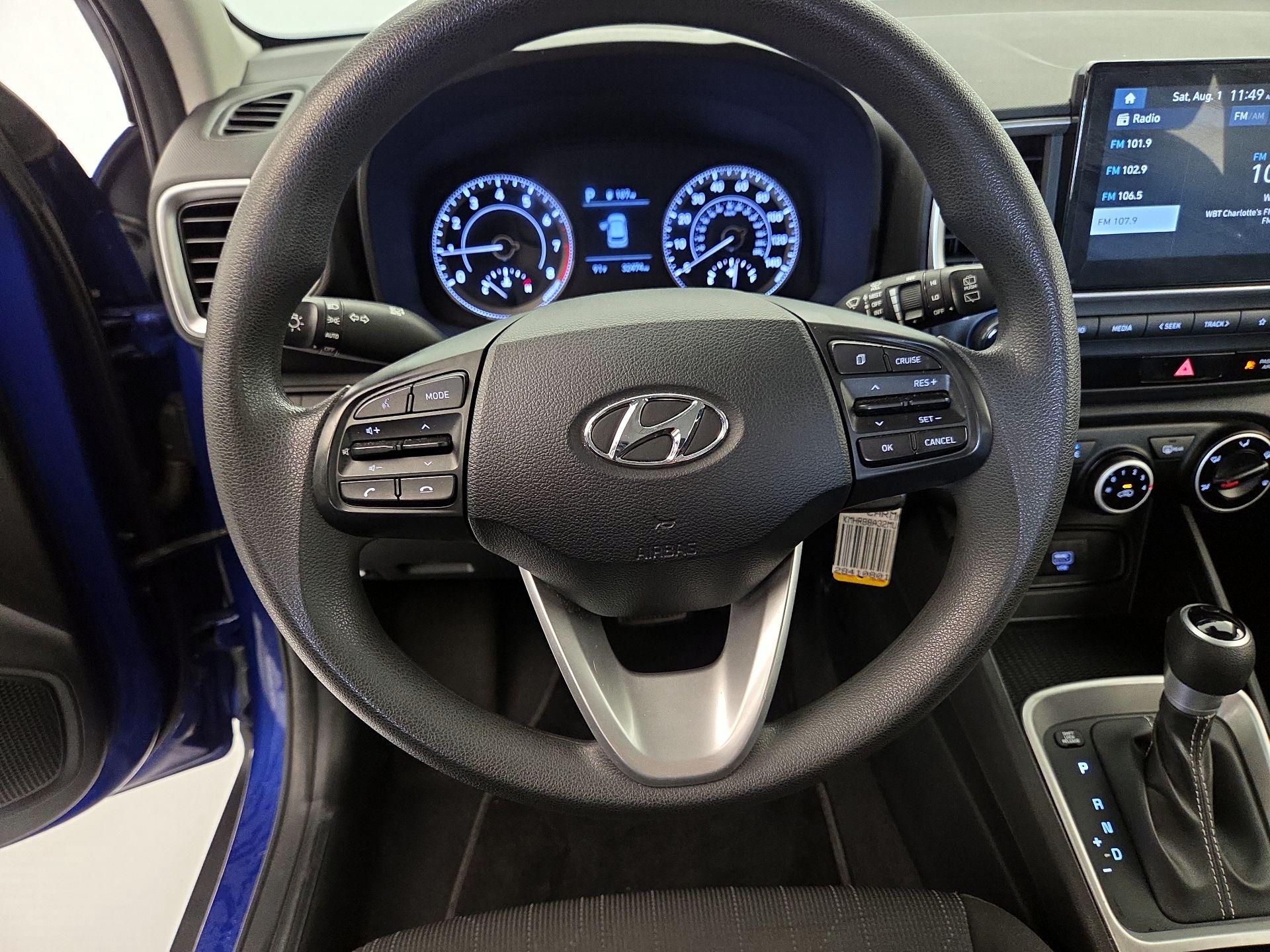 Thumbnail: 2021 Hyundai Venue - 10