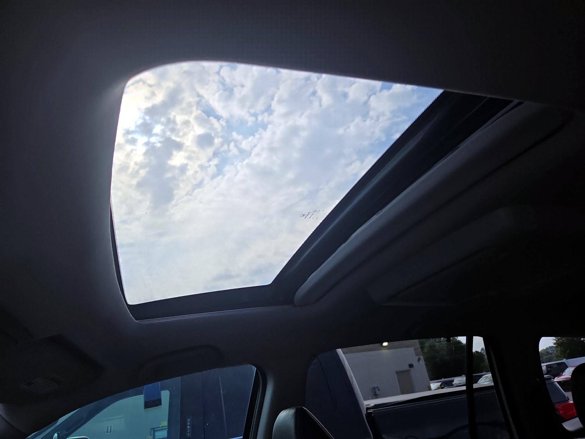Thumbnail: 2021 Honda Pilot - 19
