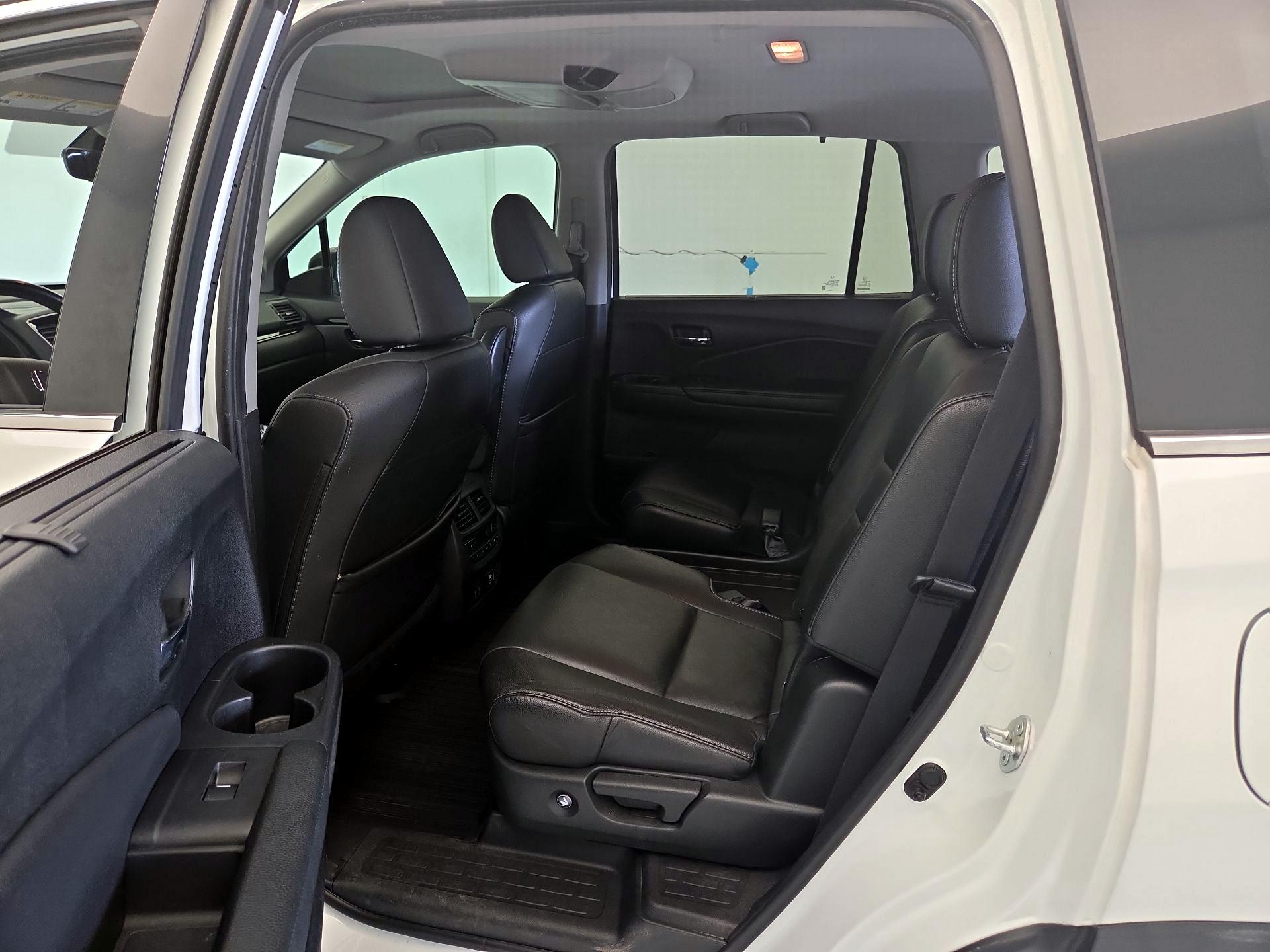 Thumbnail: 2021 Honda Pilot - 20