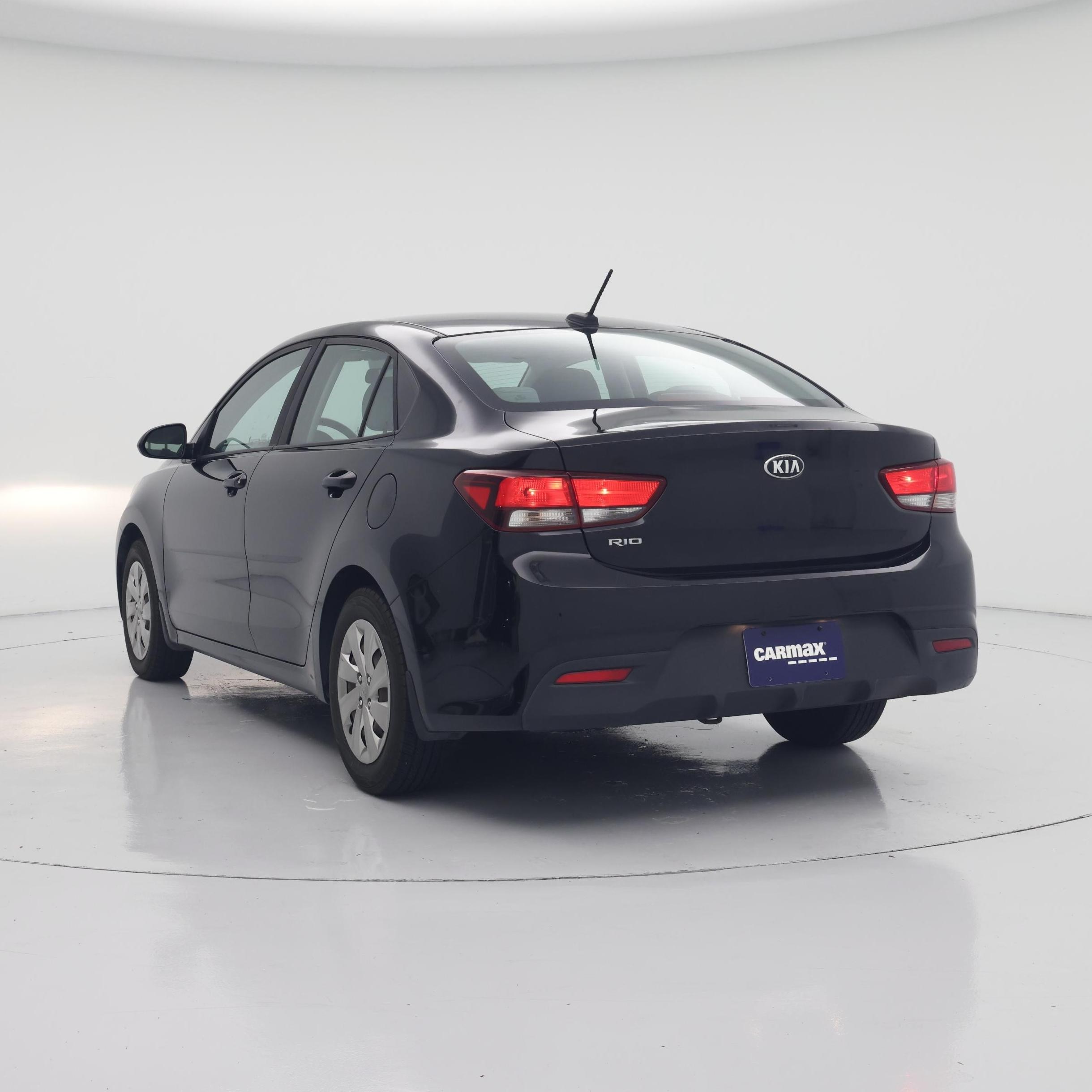 Thumbnail: 2018 Kia Rio - 2