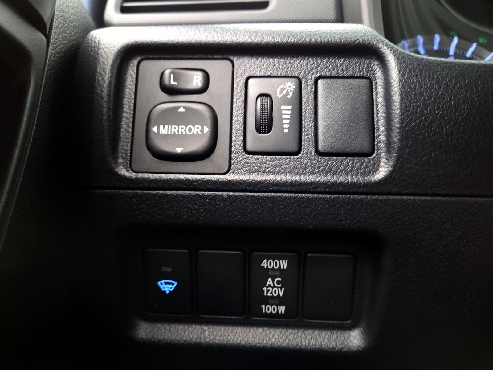 2017 Toyota 4Runner SR5 Premium - Photo 14