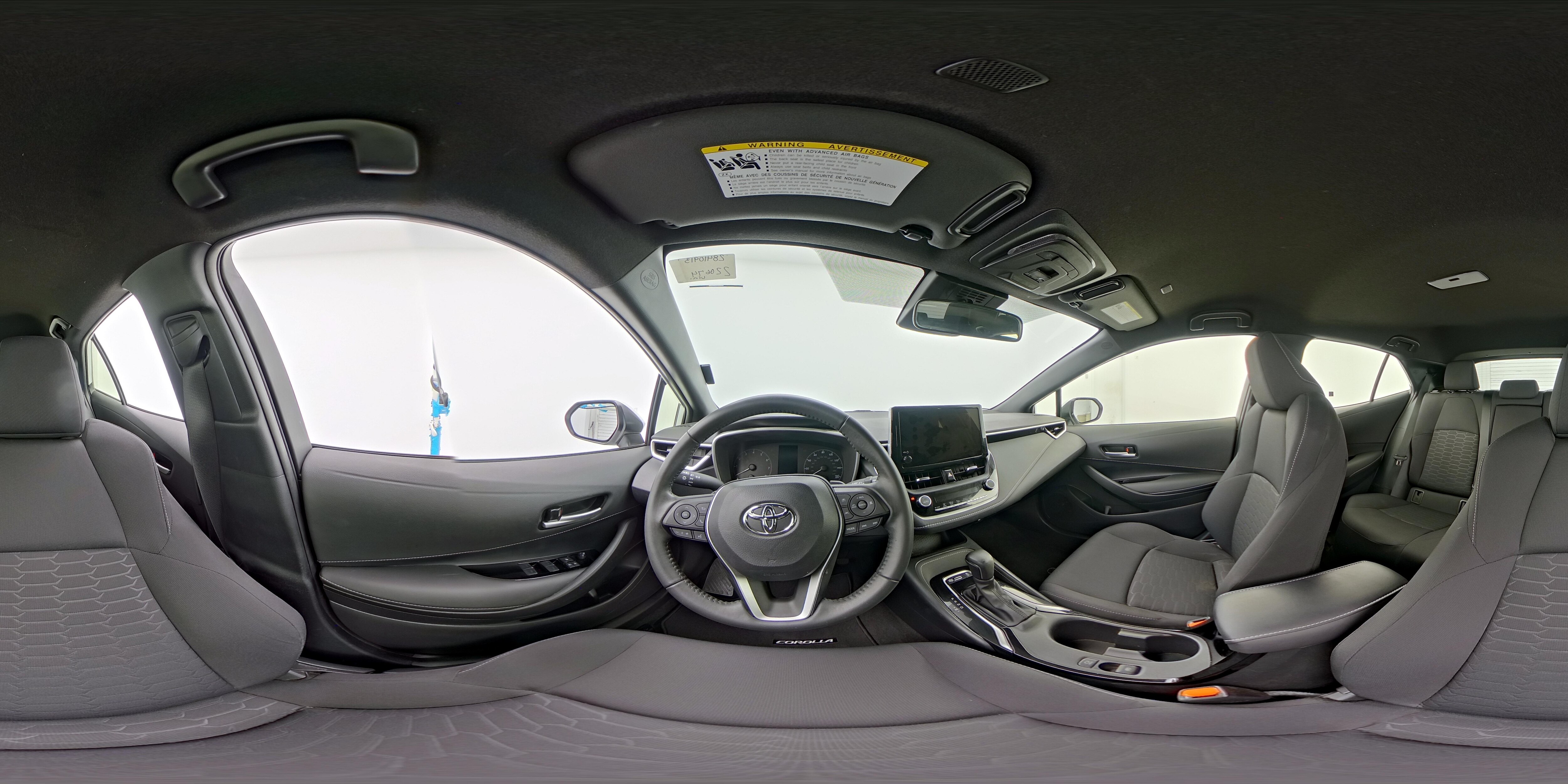 2024 Toyota Corolla Hatchback SE - Photo 26
