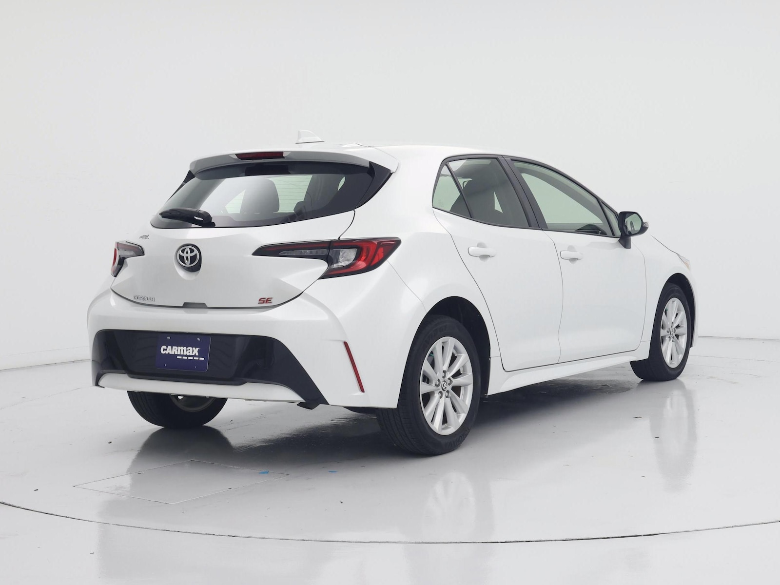 2024 Toyota Corolla Hatchback SE - Photo 9