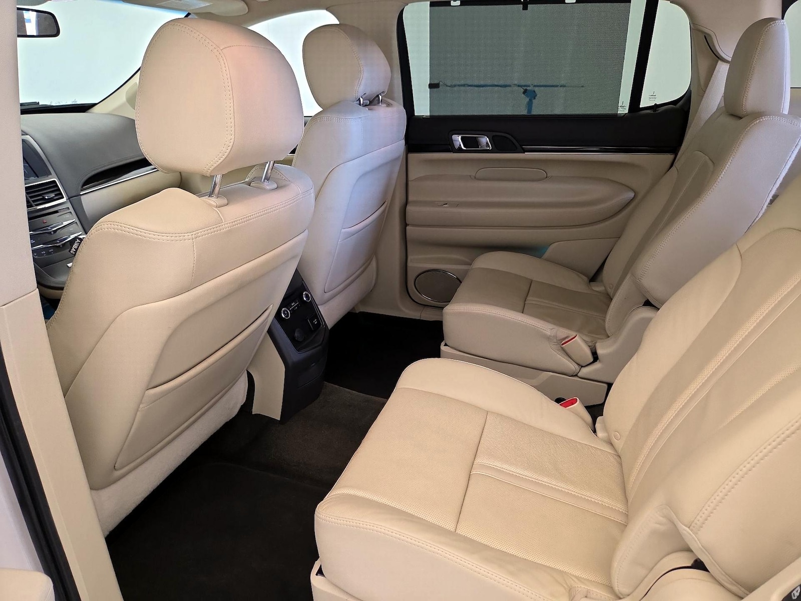 Rear Air Conditioning