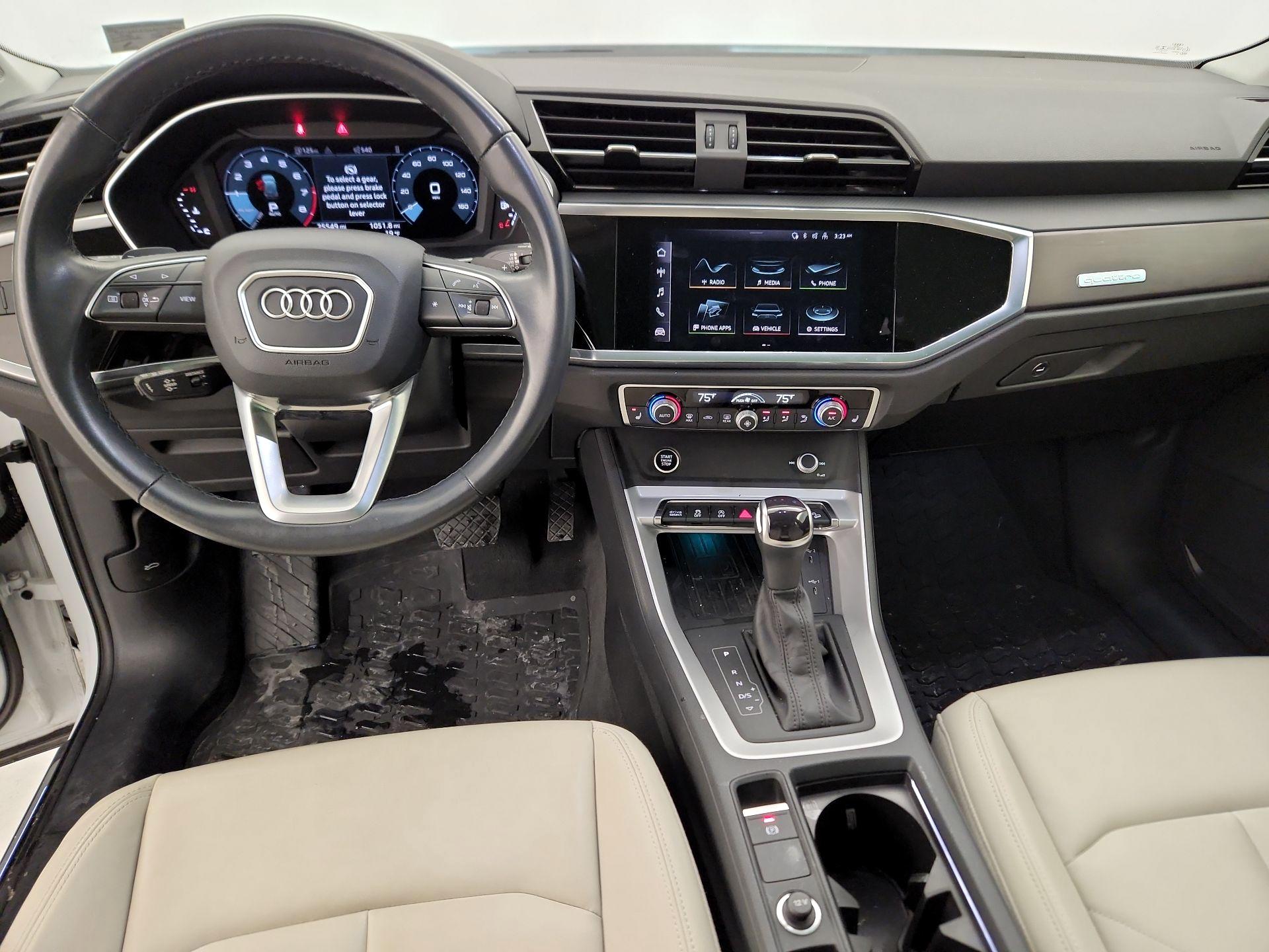 Thumbnail: 2022 Audi Q3 - 9