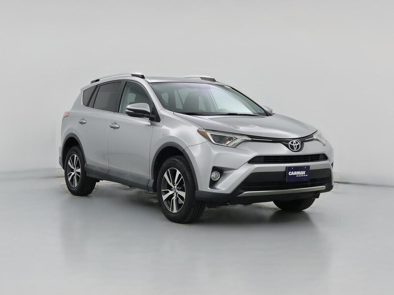 2016 Toyota RAV4 XLE -
                  Sterling, VA