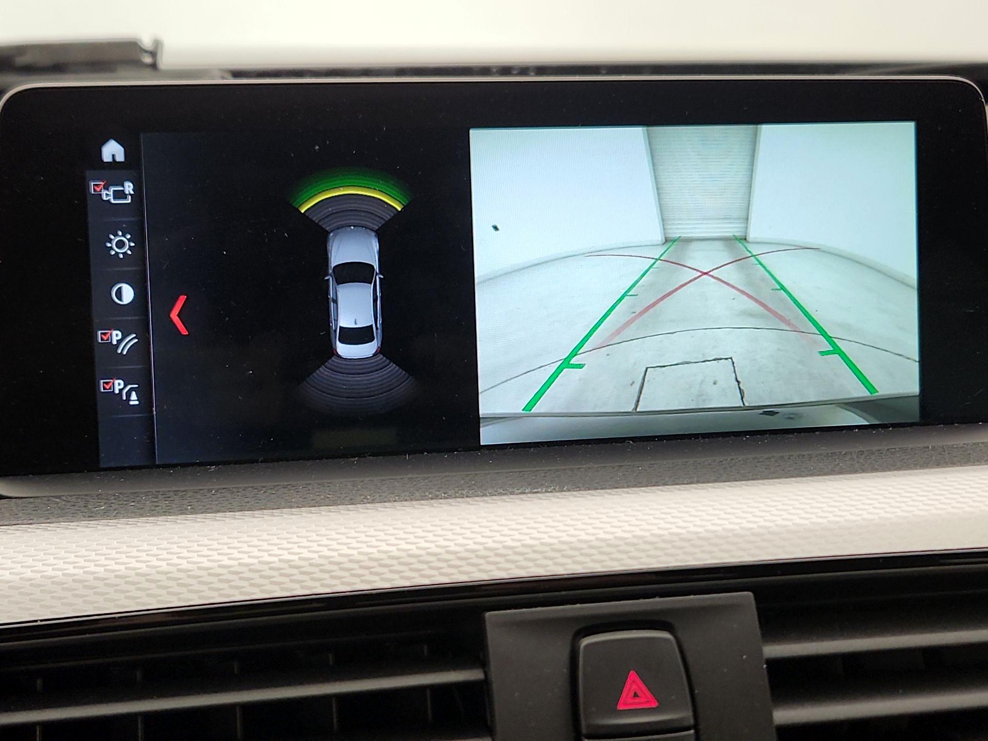 Thumbnail: 2018 BMW 3 Series - 15