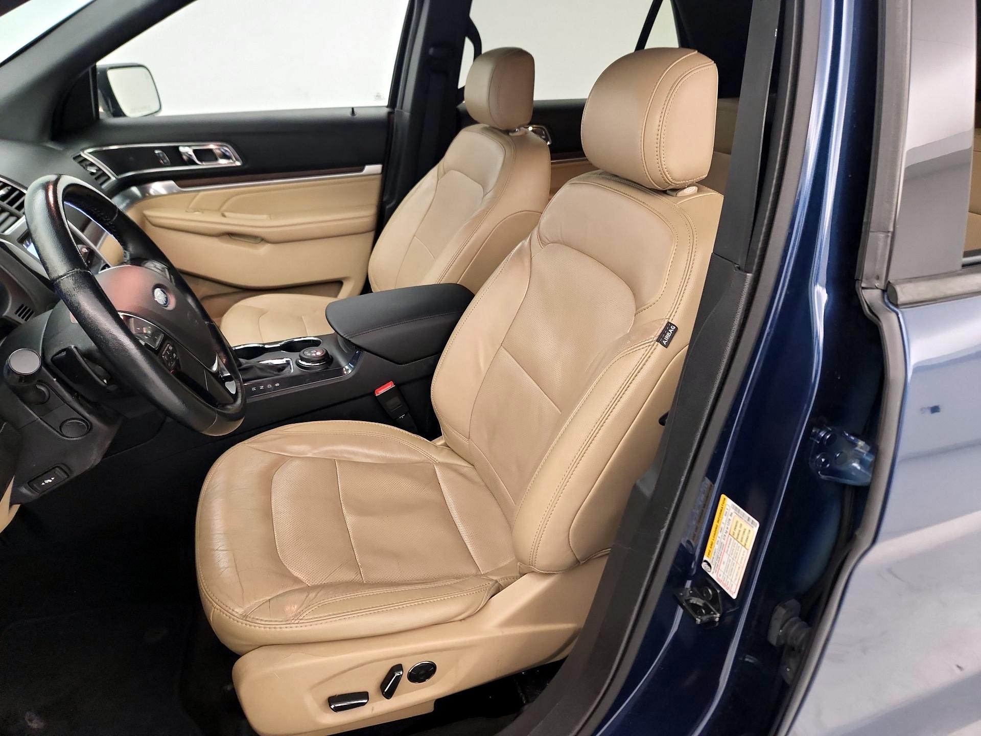 Thumbnail: 2017 Ford Explorer - 11