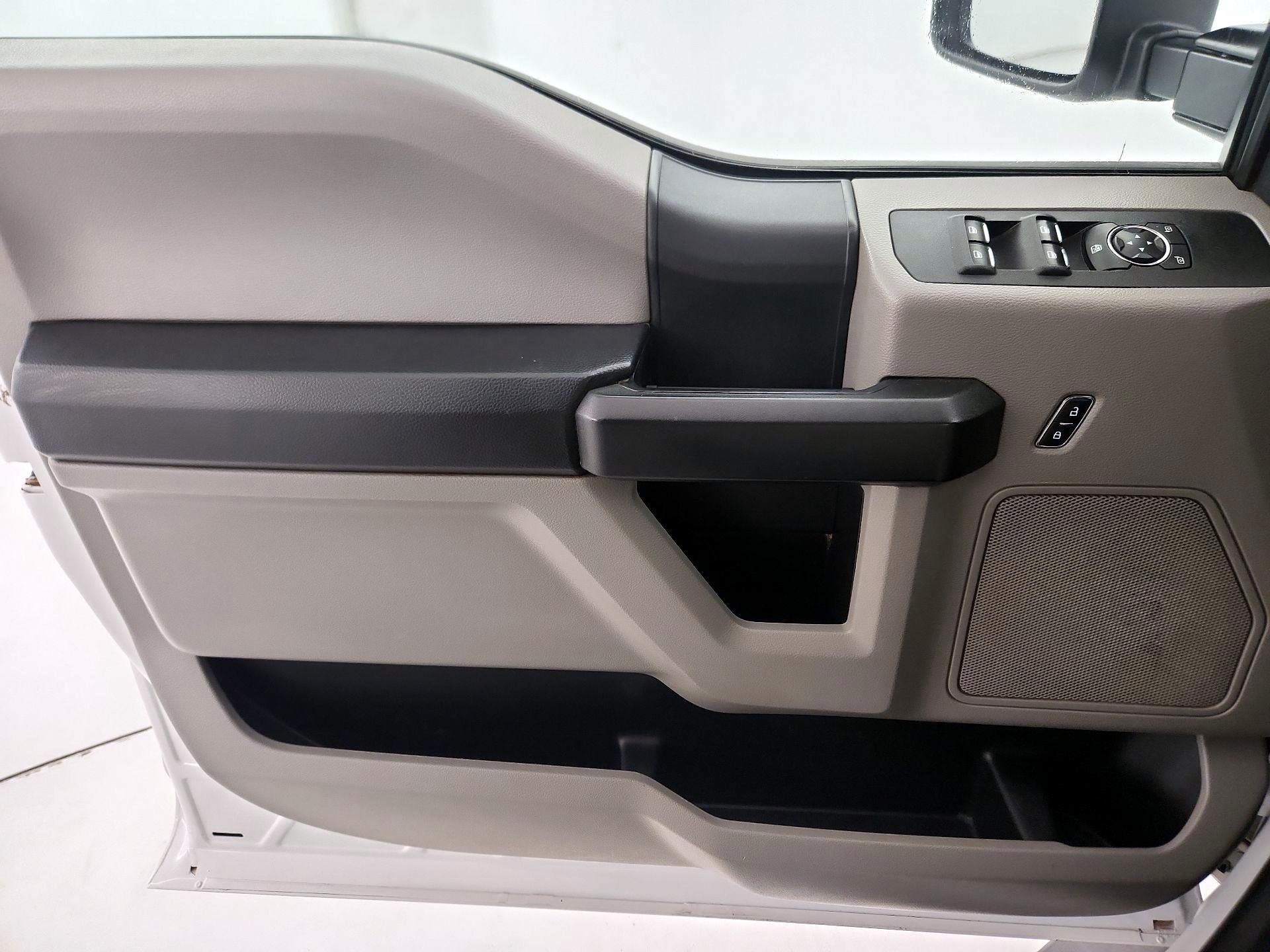 Thumbnail: 2021 Ford F-350 - 12