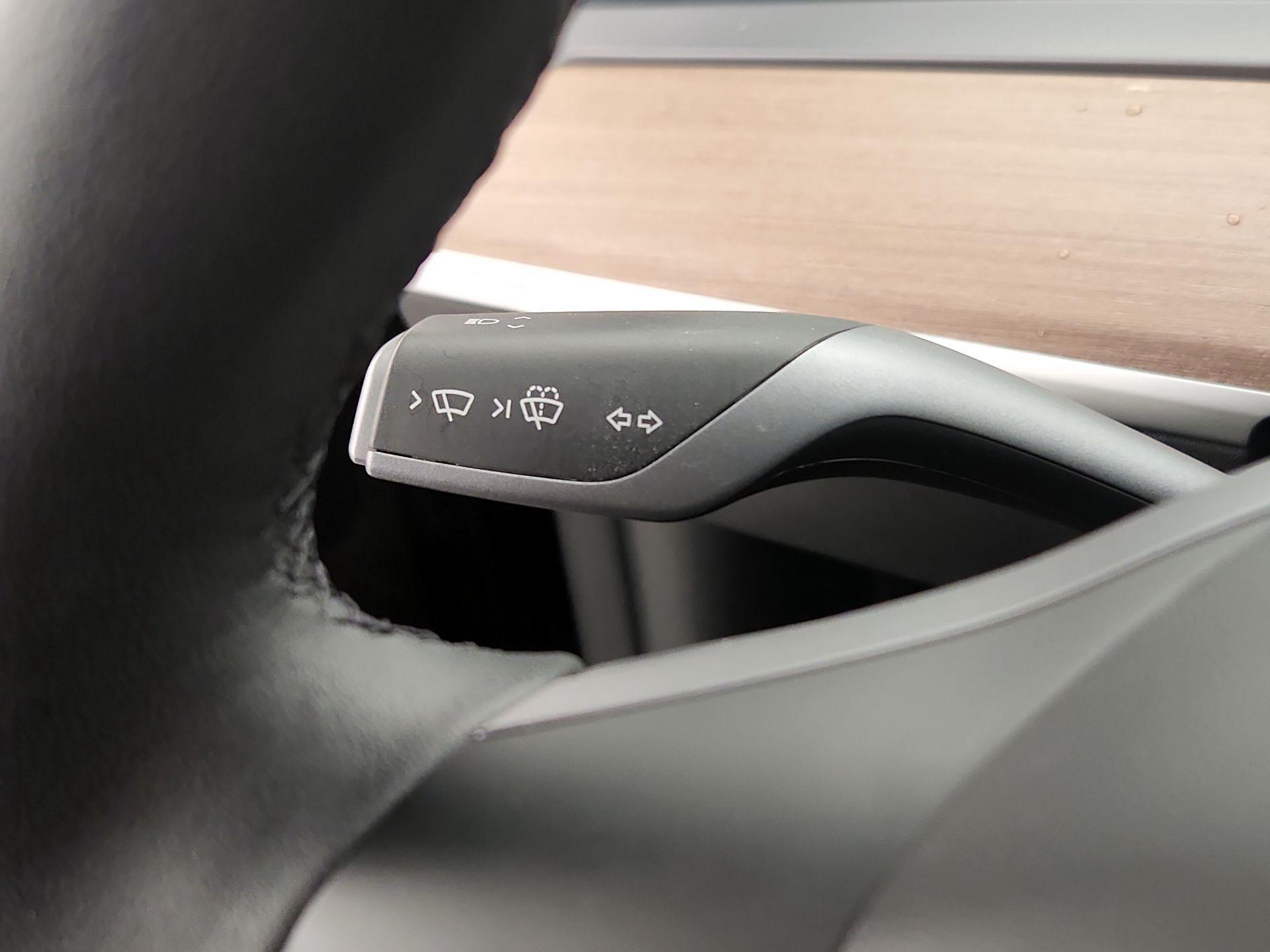 Thumbnail: 2022 Tesla Model Y - 13