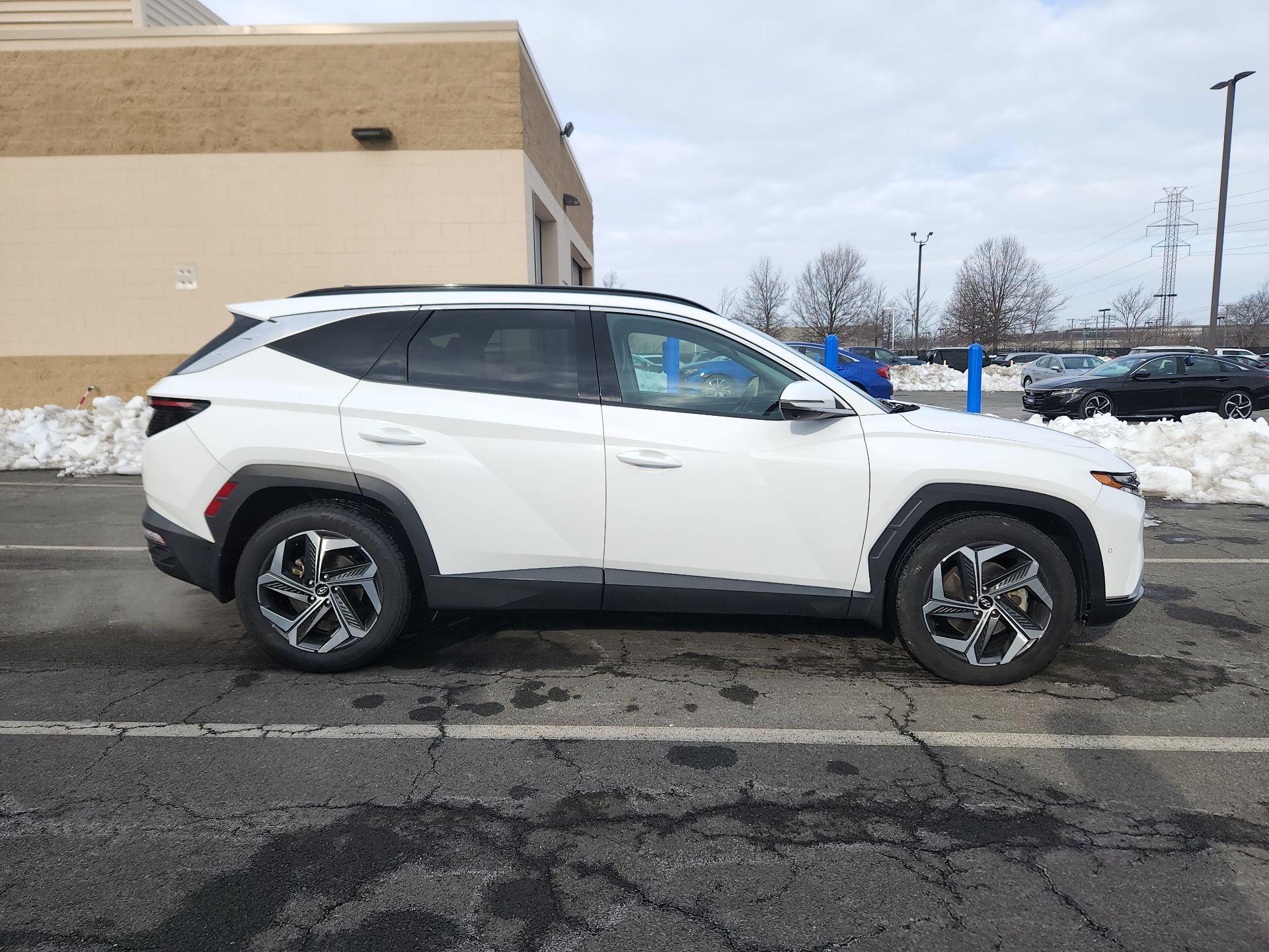 Thumbnail: 2023 Hyundai Tucson - 4