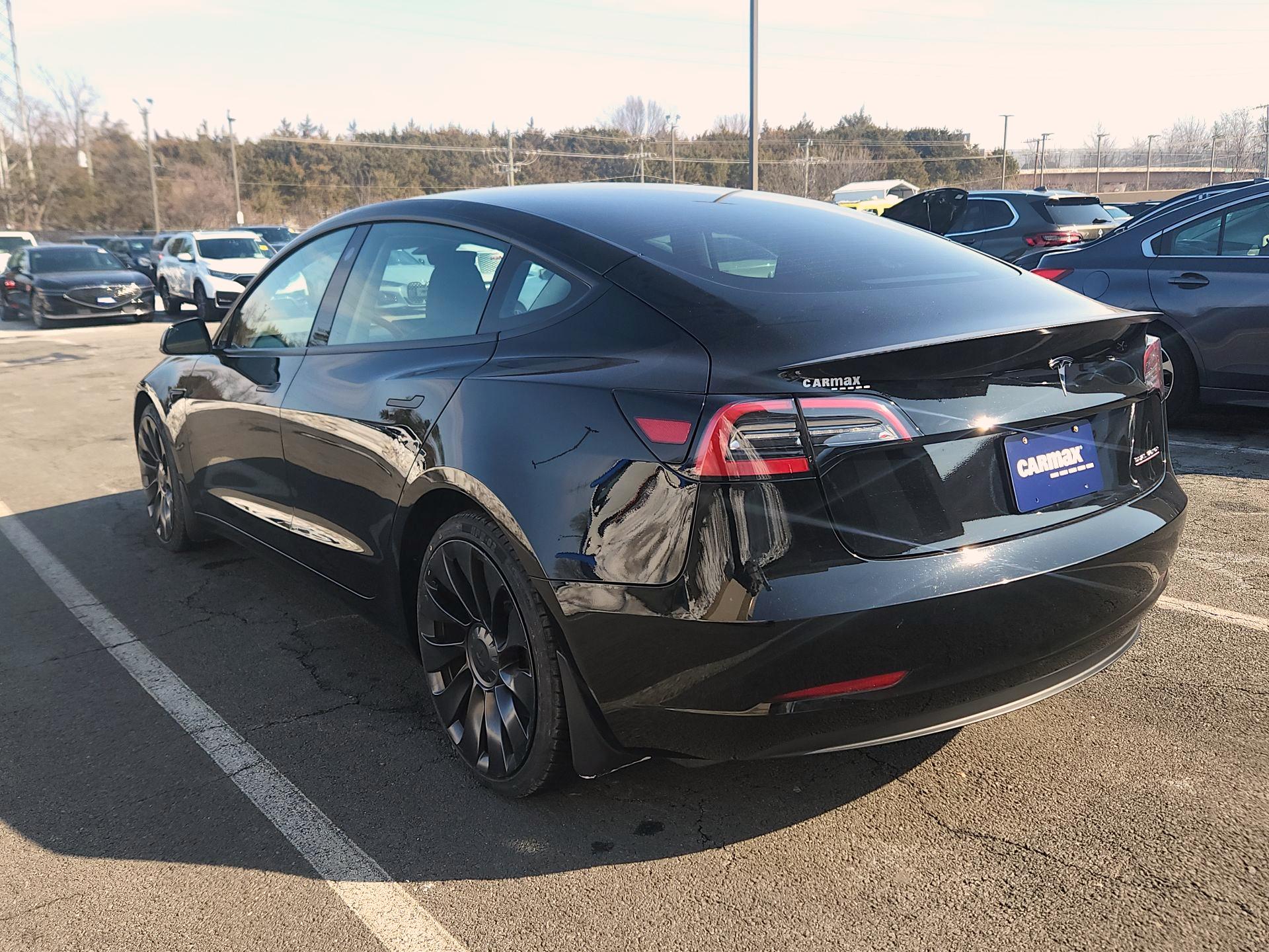 Thumbnail: 2023 Tesla Model 3 - 7