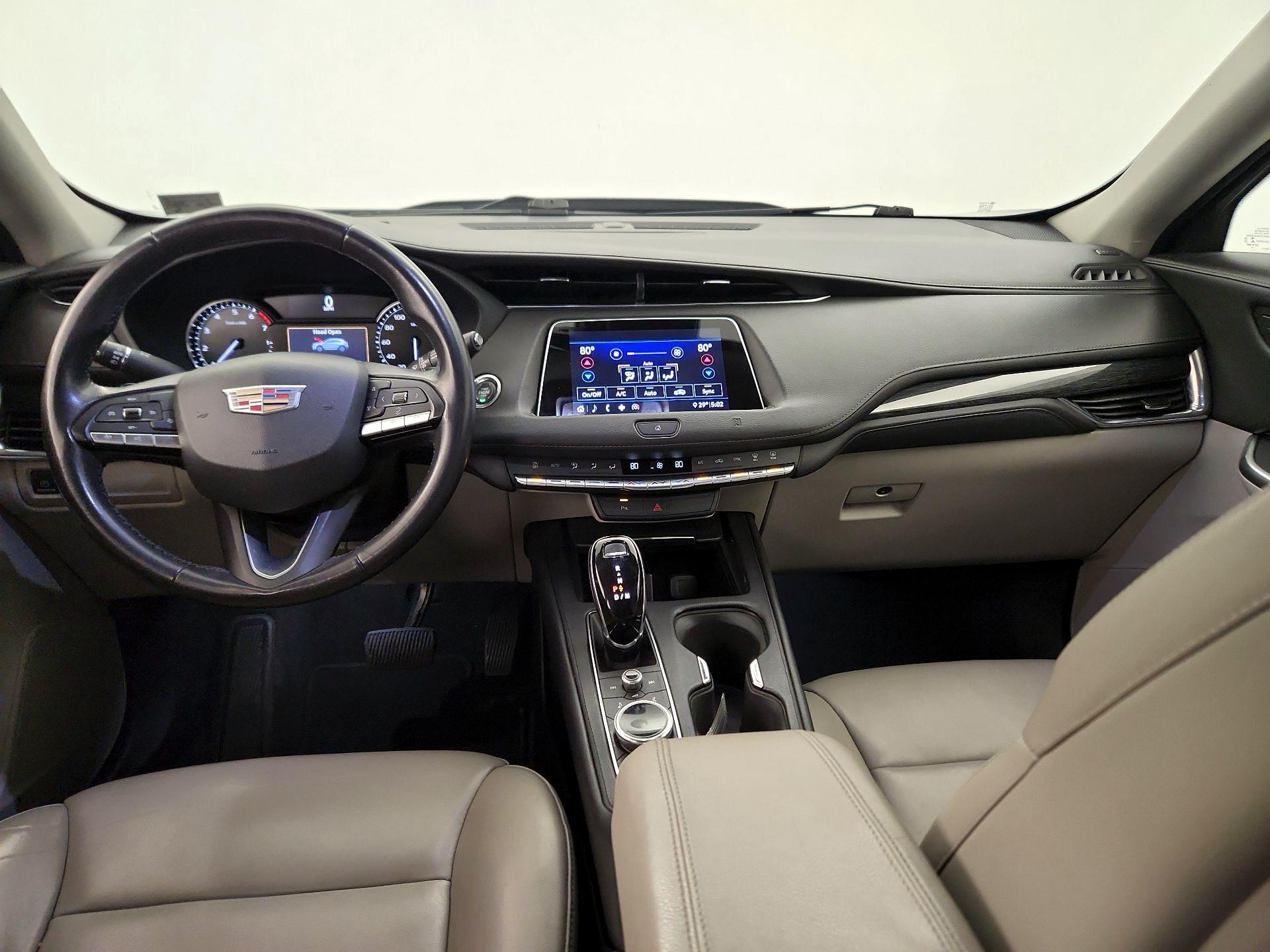 Thumbnail: 2020 Cadillac XT4 - 9