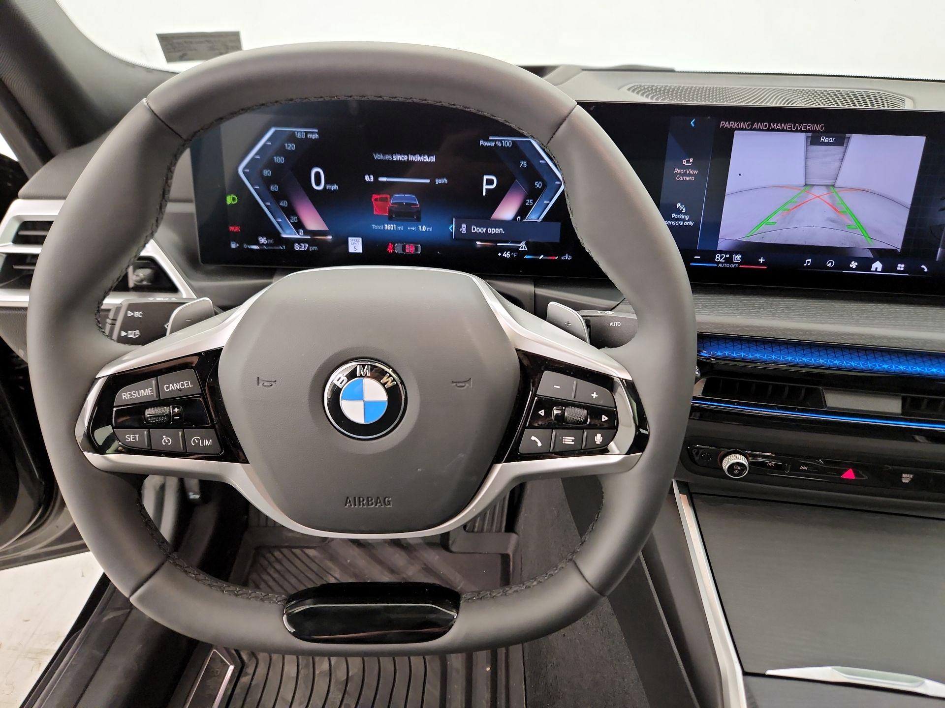 Thumbnail: 2025 BMW 3 Series - 10