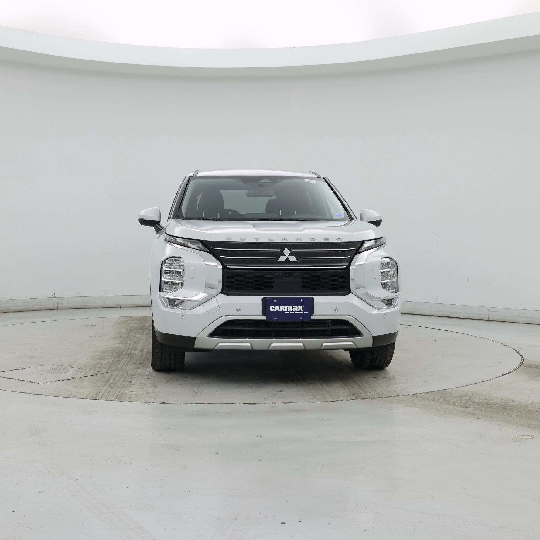 Thumbnail: 2024 Mitsubishi Outlander - 5