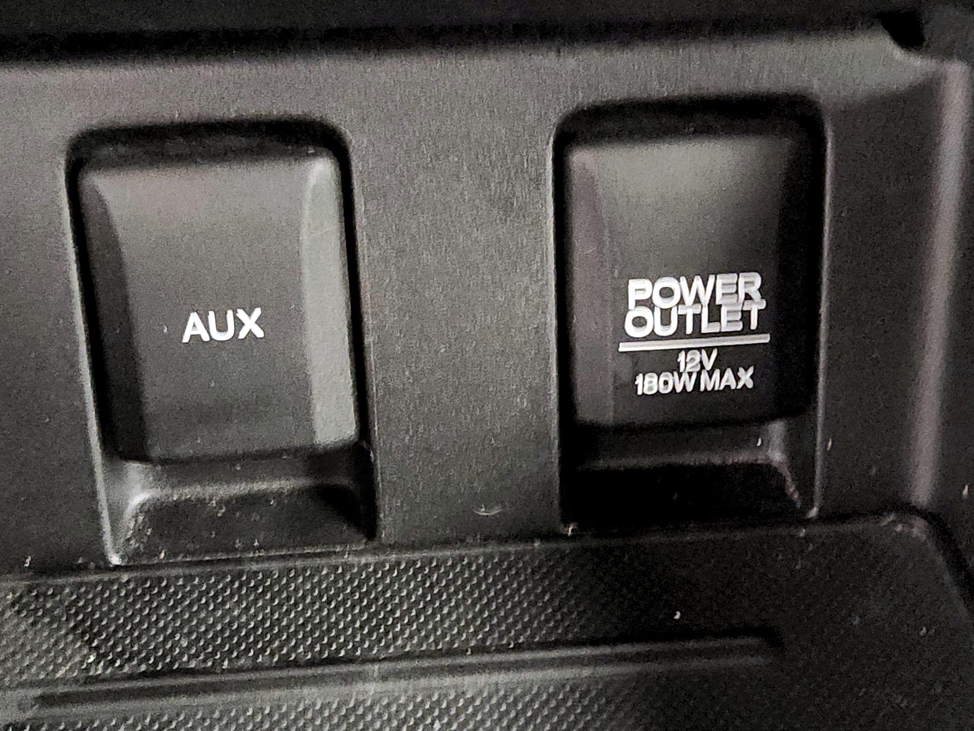 Thumbnail: 2015 Honda Civic - 18