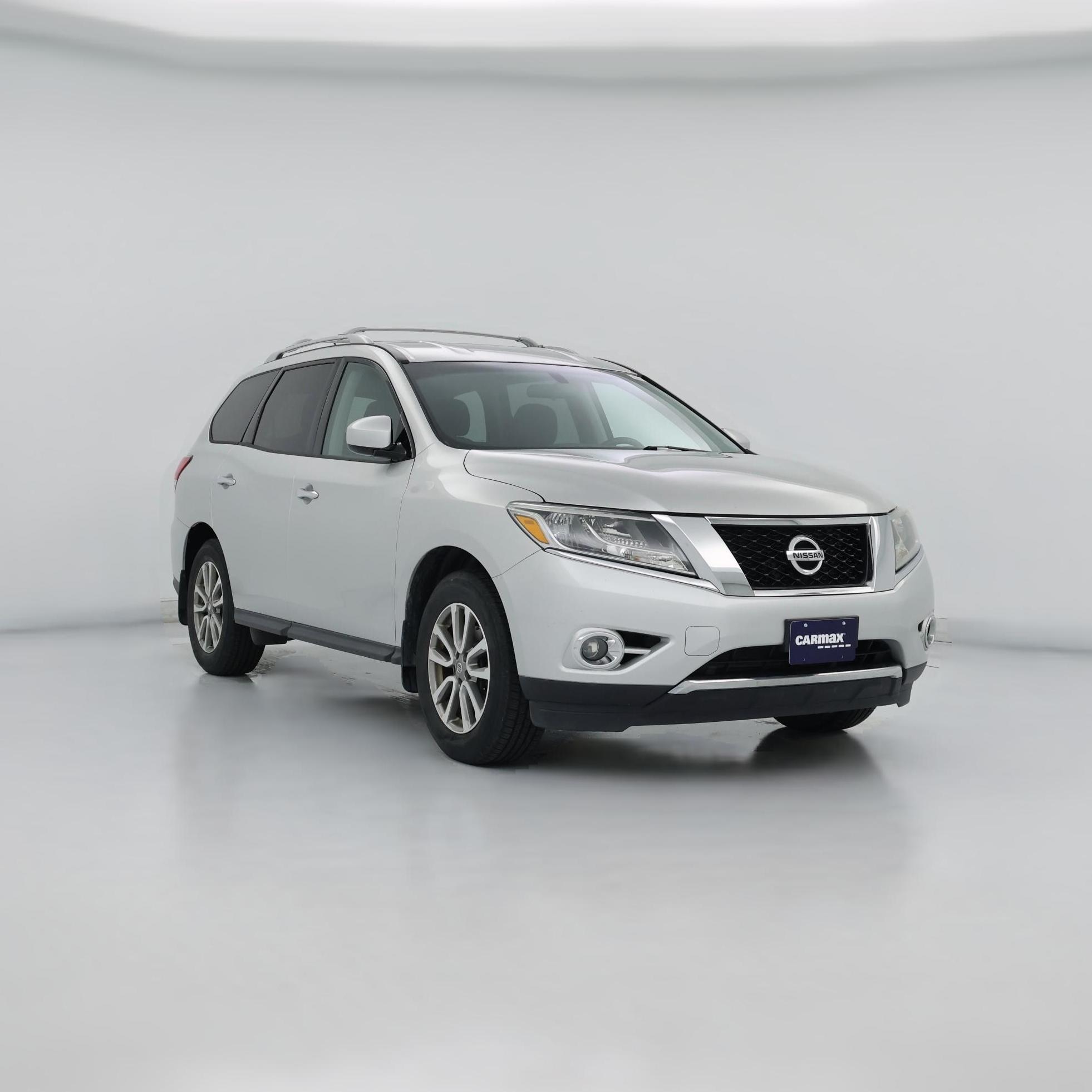 Thumbnail: 2015 Nissan Pathfinder - 1