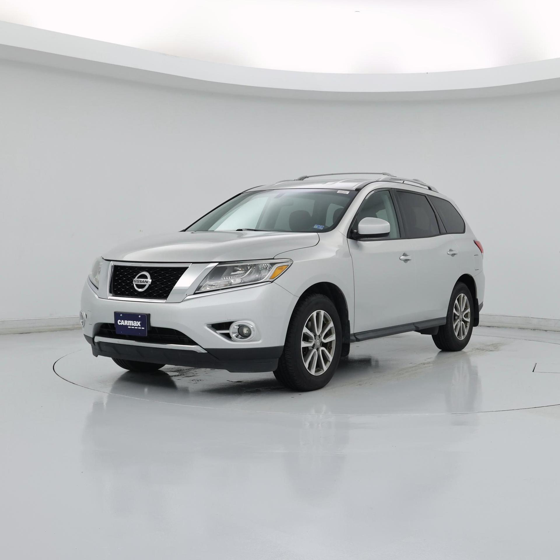 Thumbnail: 2015 Nissan Pathfinder - 4