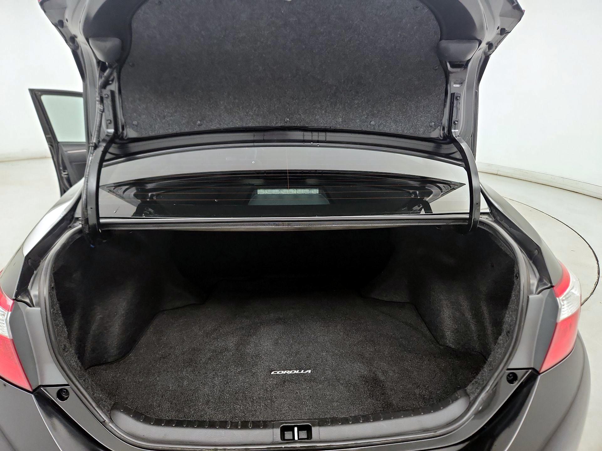 Thumbnail: 2016 Toyota Corolla - 19