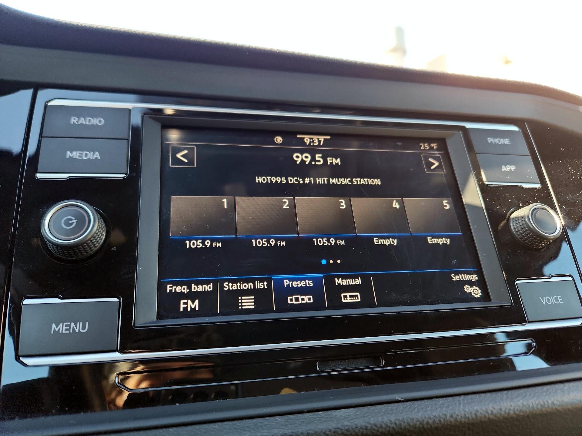 Thumbnail: 2021 Volkswagen Jetta - 13