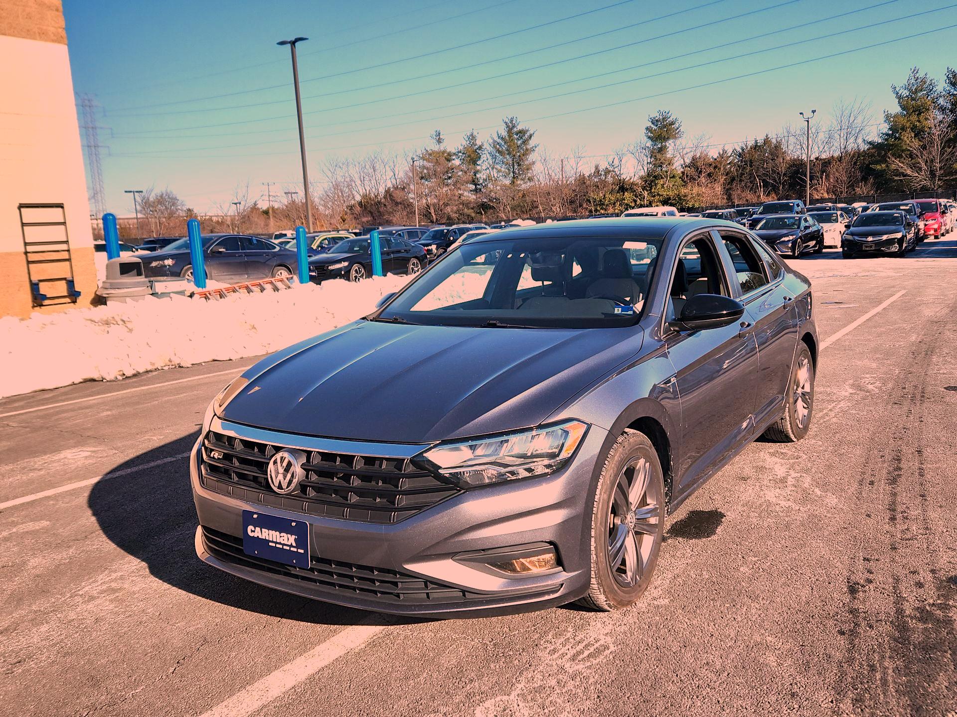 Thumbnail: 2021 Volkswagen Jetta - 3