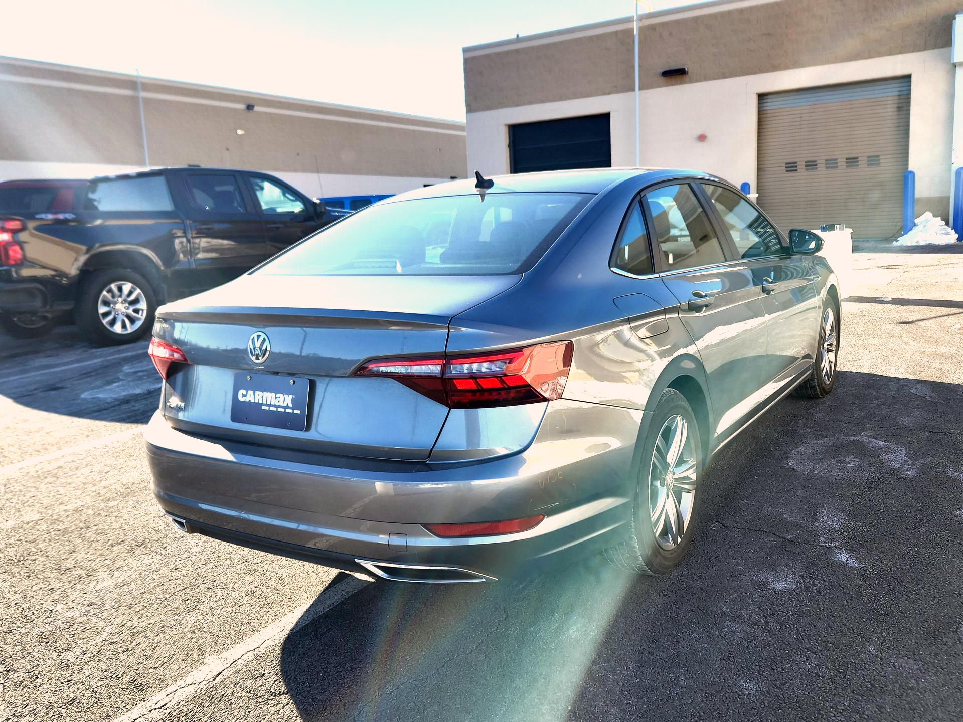 Thumbnail: 2021 Volkswagen Jetta - 5