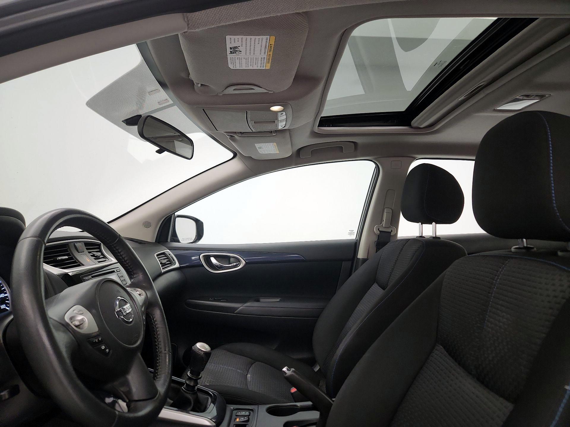 Thumbnail: 2017 Nissan Sentra - 19