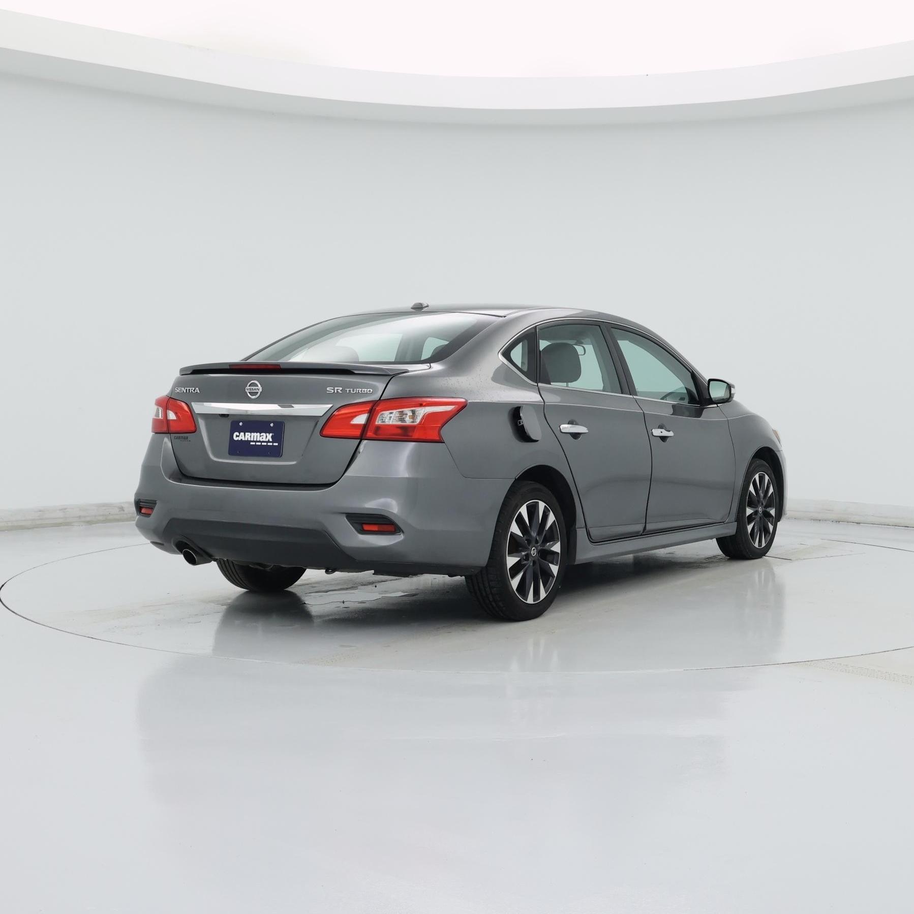 Thumbnail: 2017 Nissan Sentra - 8