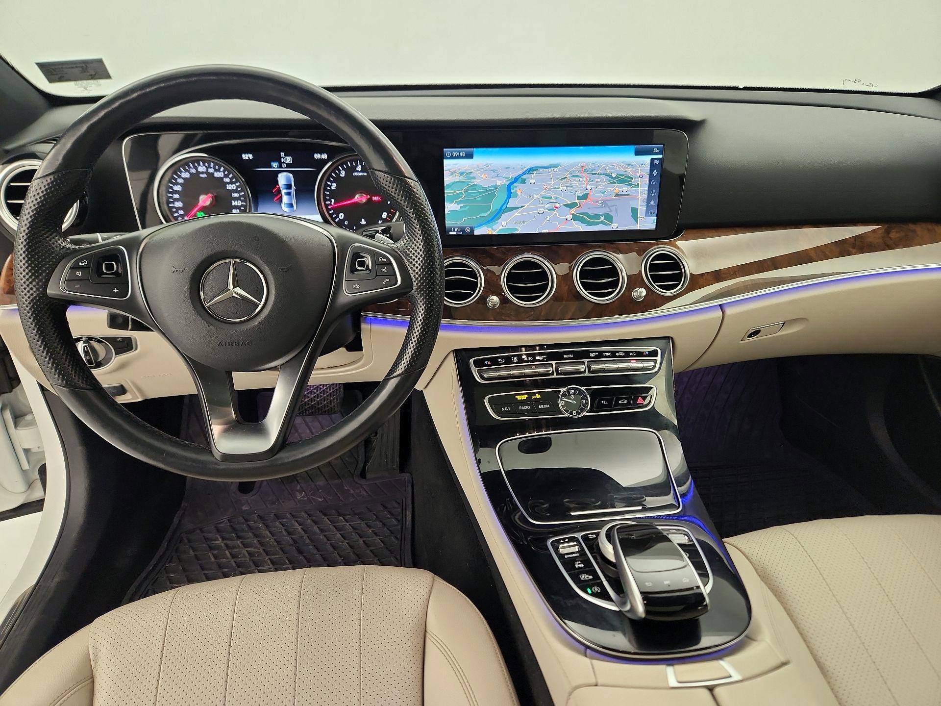 Thumbnail: 2017 Mercedes-Benz E-Class - 9