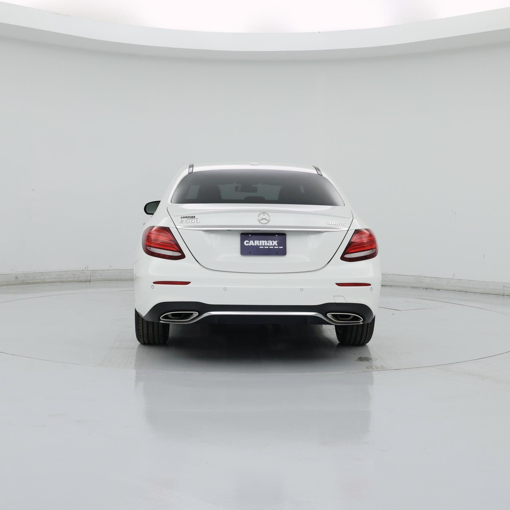 Thumbnail: 2017 Mercedes-Benz E-Class - 6