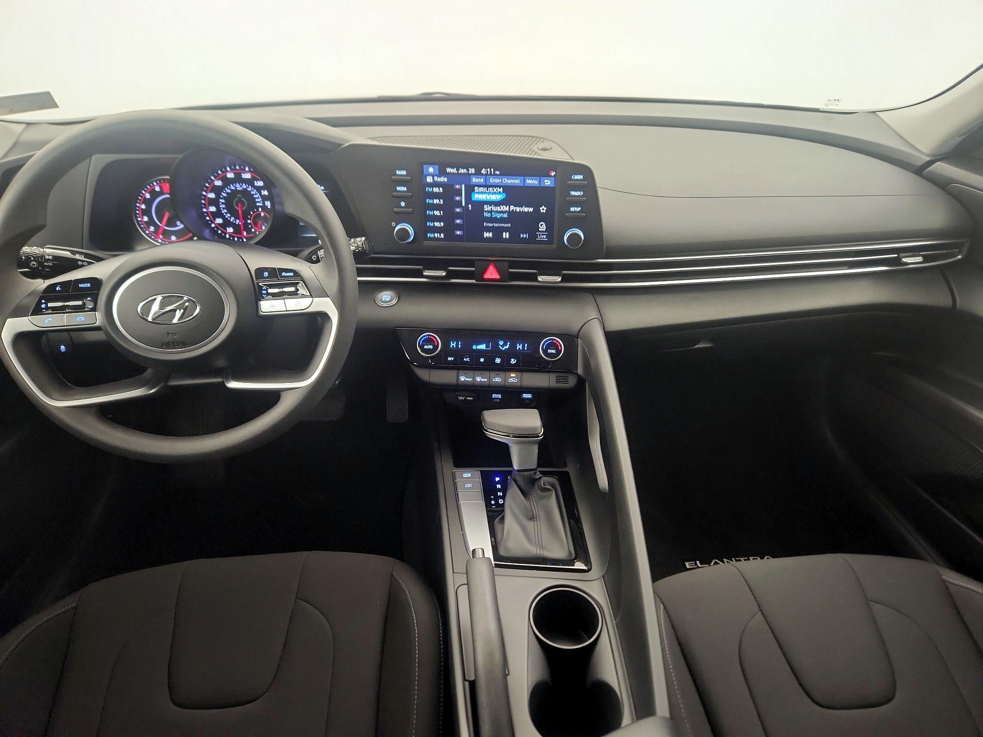 Thumbnail: 2023 Hyundai Elantra - 9