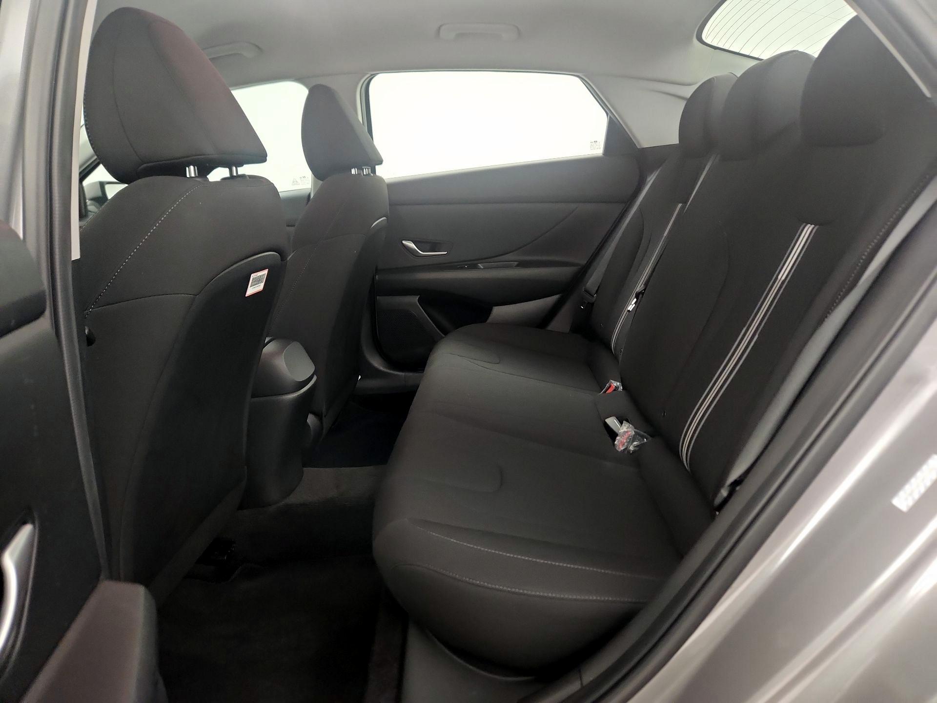 Thumbnail: 2023 Hyundai Elantra - 19