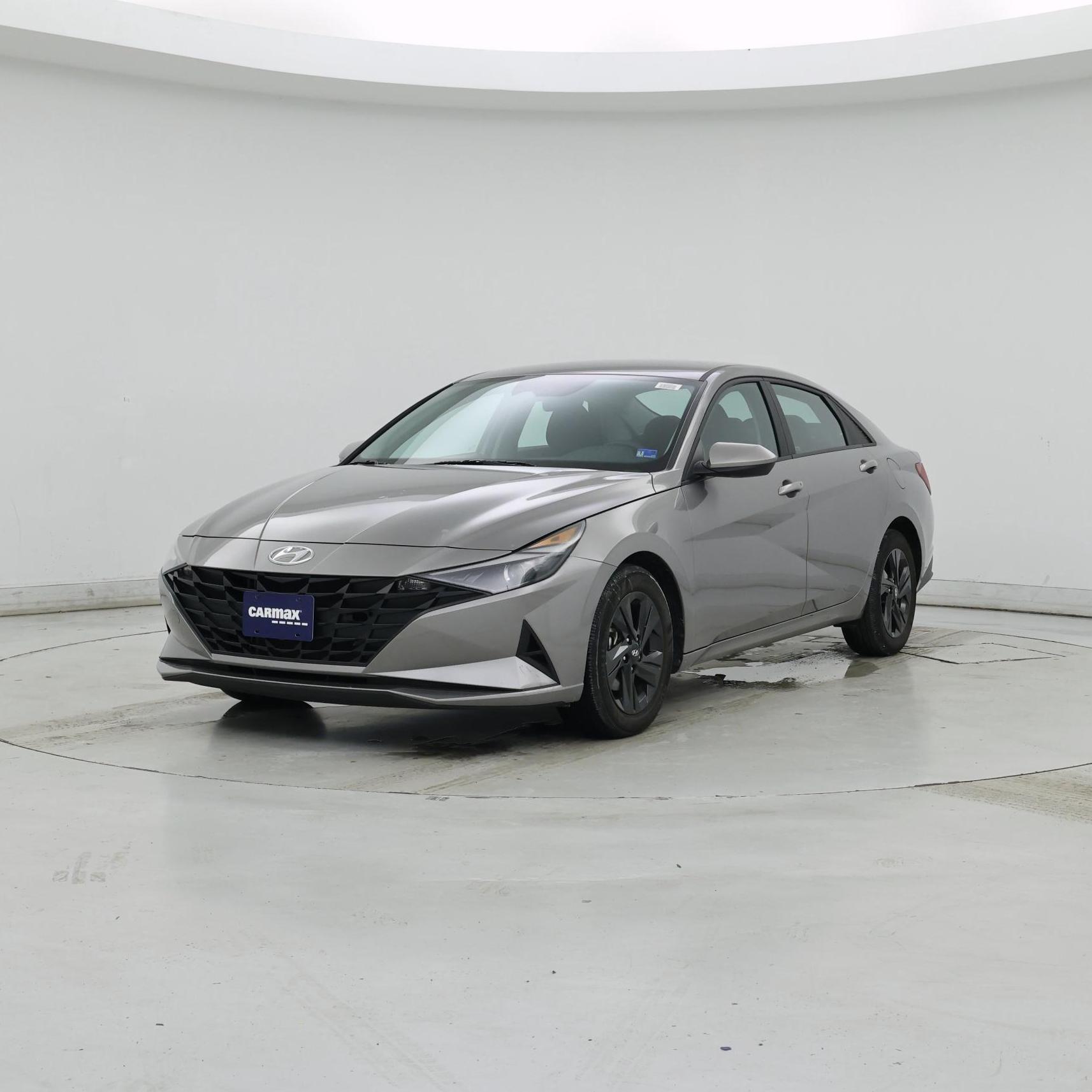 Thumbnail: 2023 Hyundai Elantra - 4