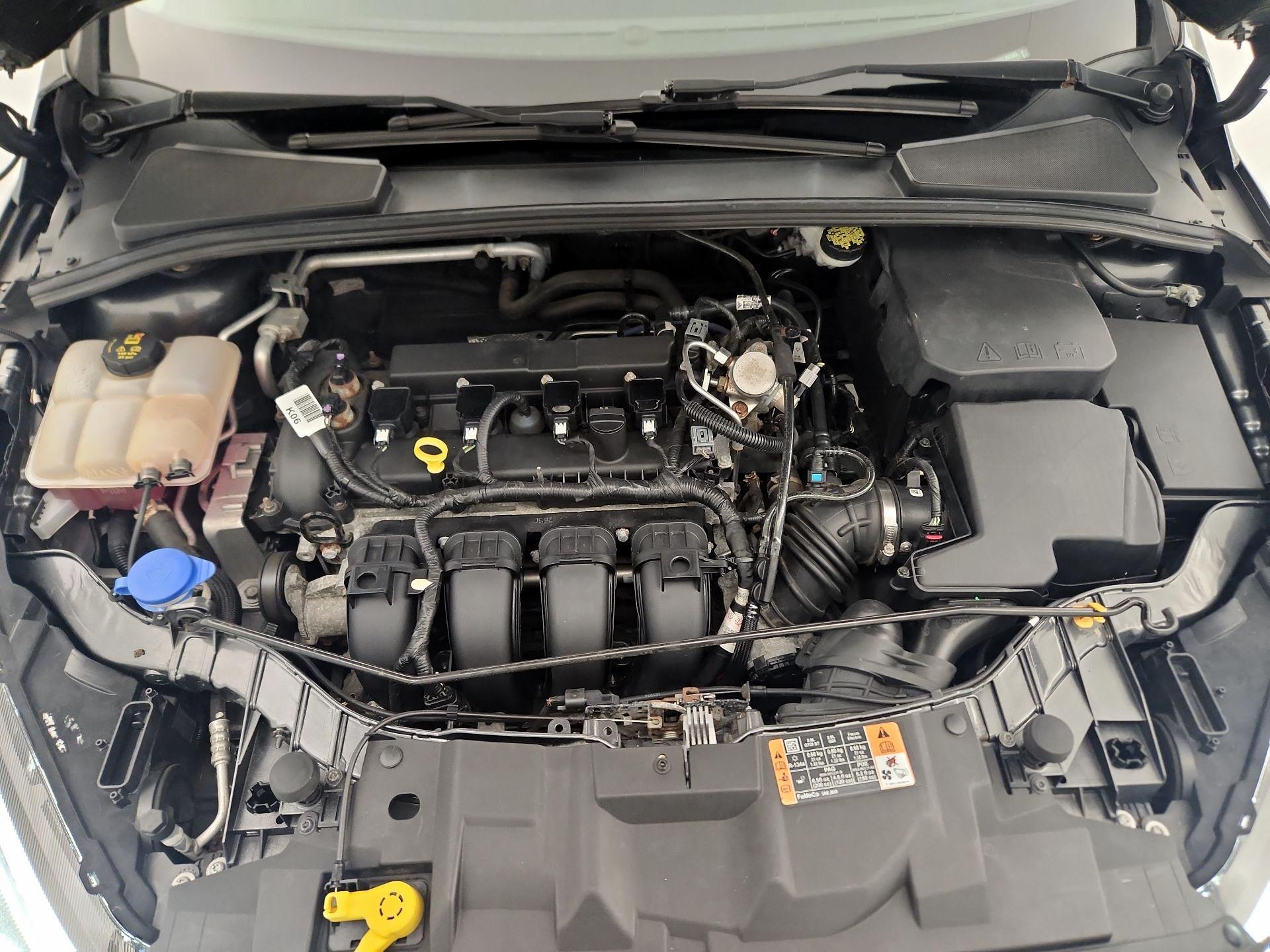 Thumbnail: 2016 Ford Focus - 20