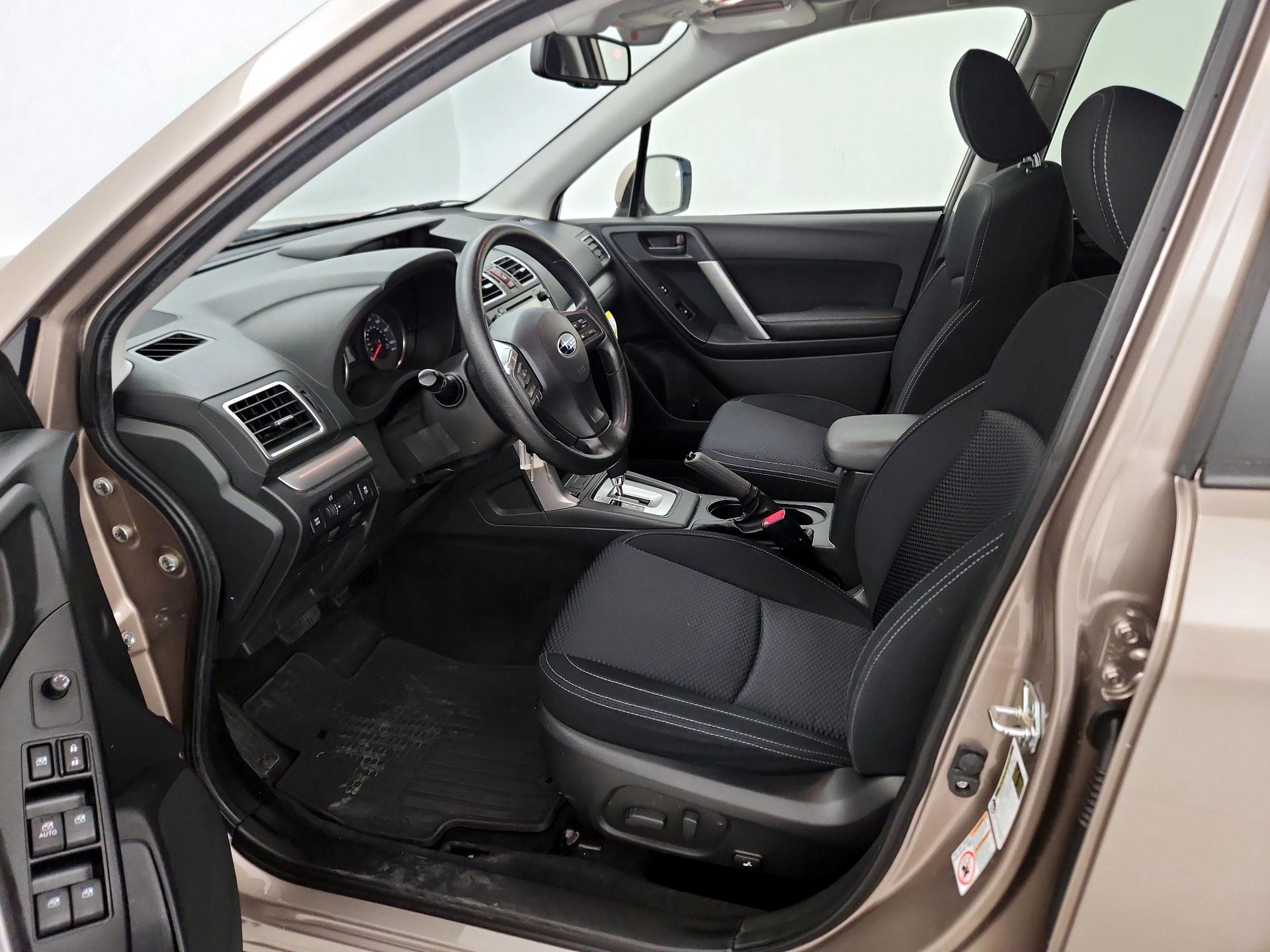 Thumbnail: 2016 Subaru Forester - 11