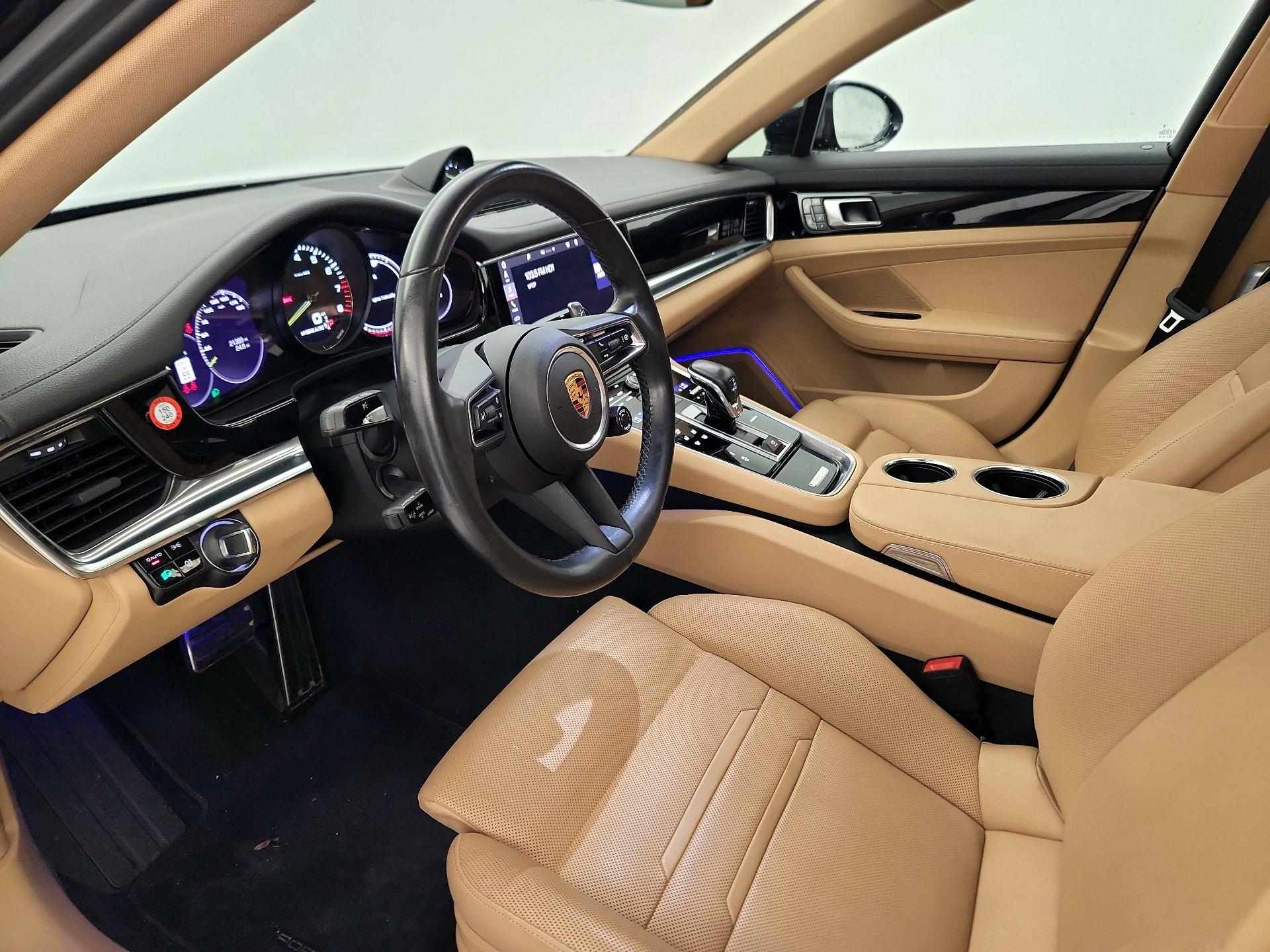 Thumbnail: 2021 Porsche Panamera - 11