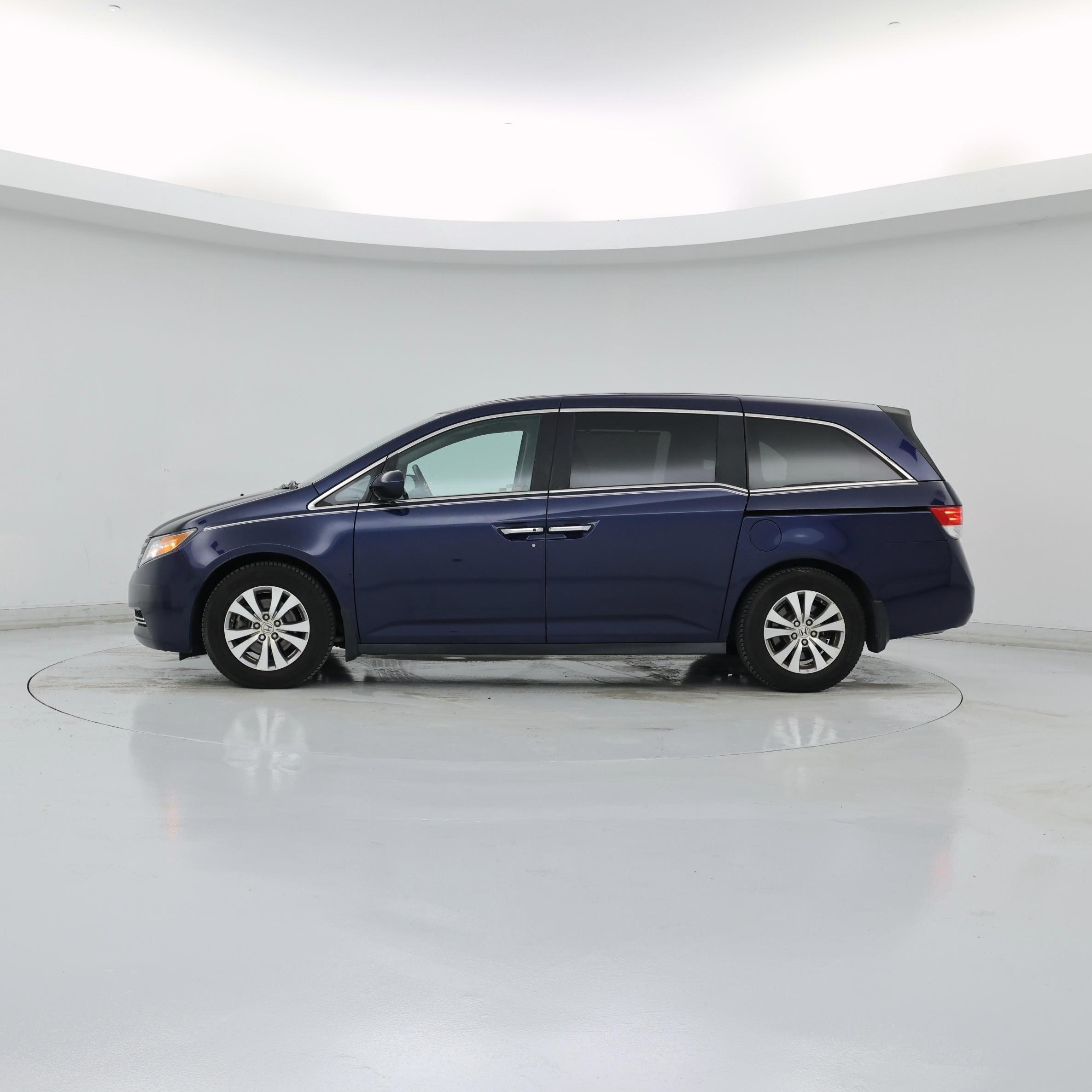 Thumbnail: 2014 Honda Odyssey - 3